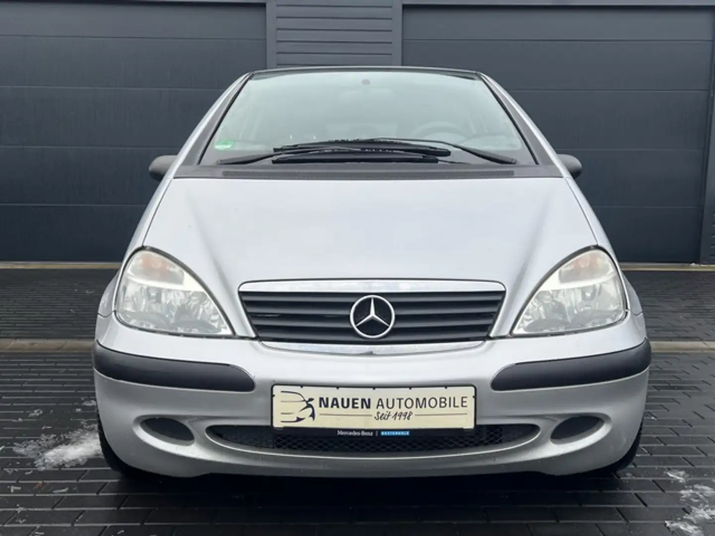 Mercedes-Benz A 160 Klima+Sitzheizung+8-fach Bereift+ Tüv neu Grijs - 2