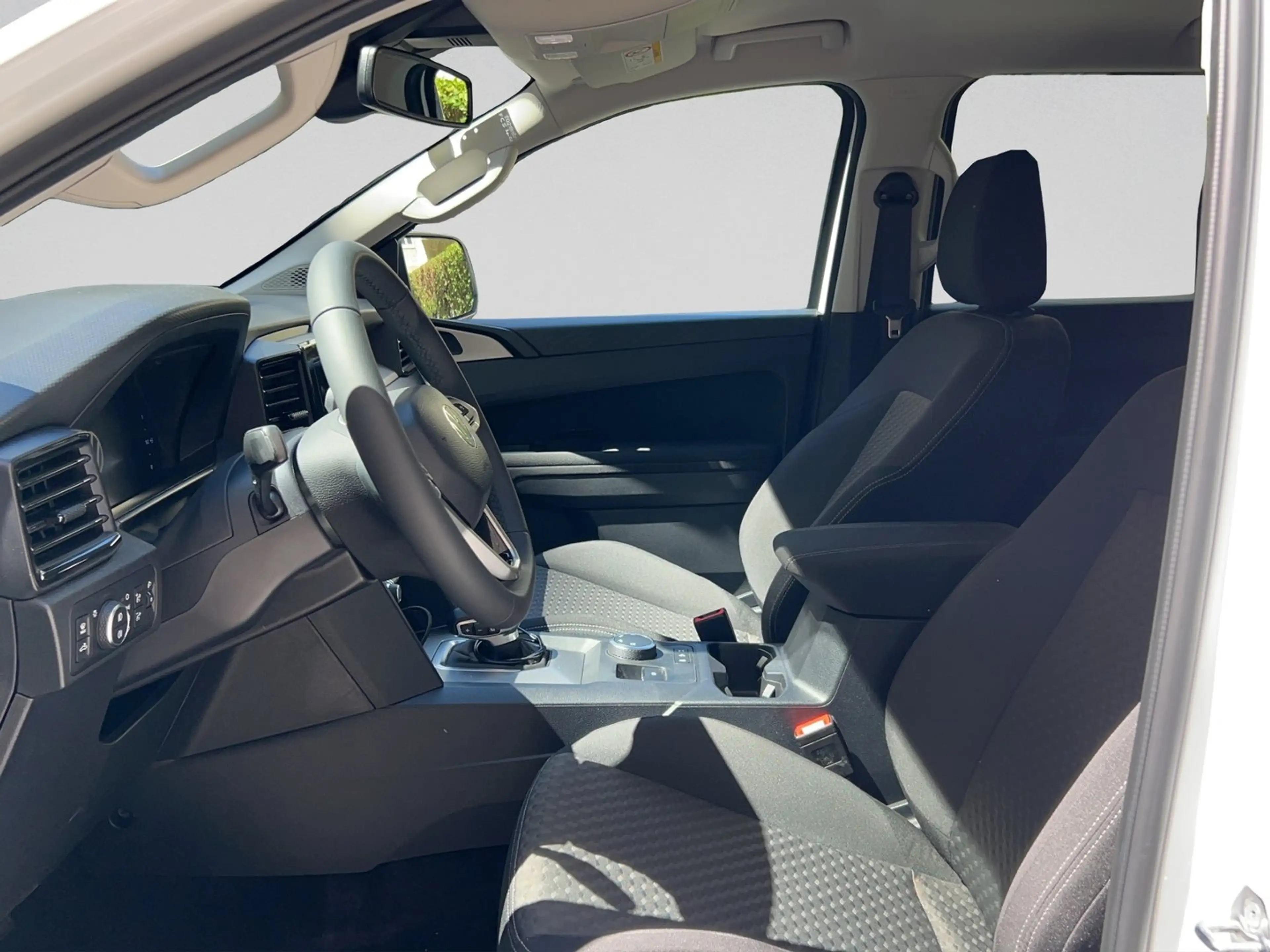 Volkswagen Amarok Life TDI 4MOTION — photo 7