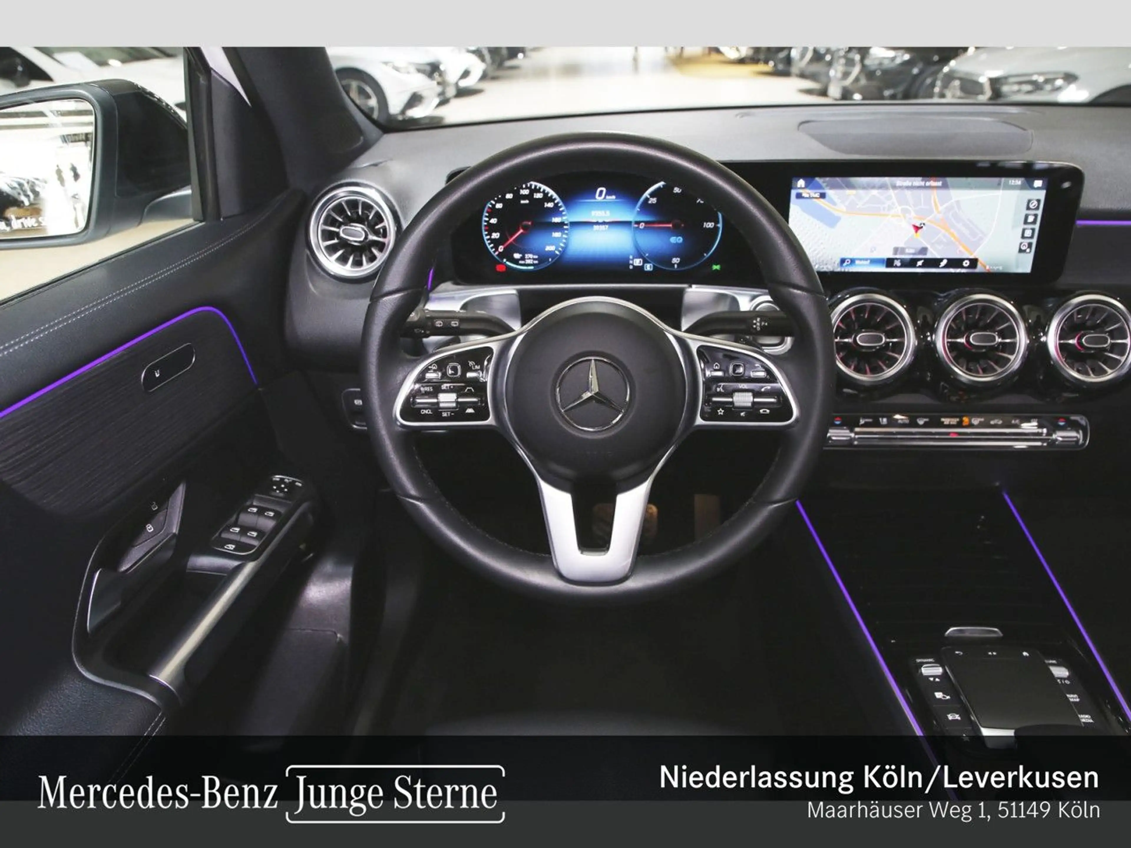 Mercedes-Benz EQB 250 PROG+NIGHT+20"+PLUS-PAKET+PANO+360+KEYLESS — photo 14