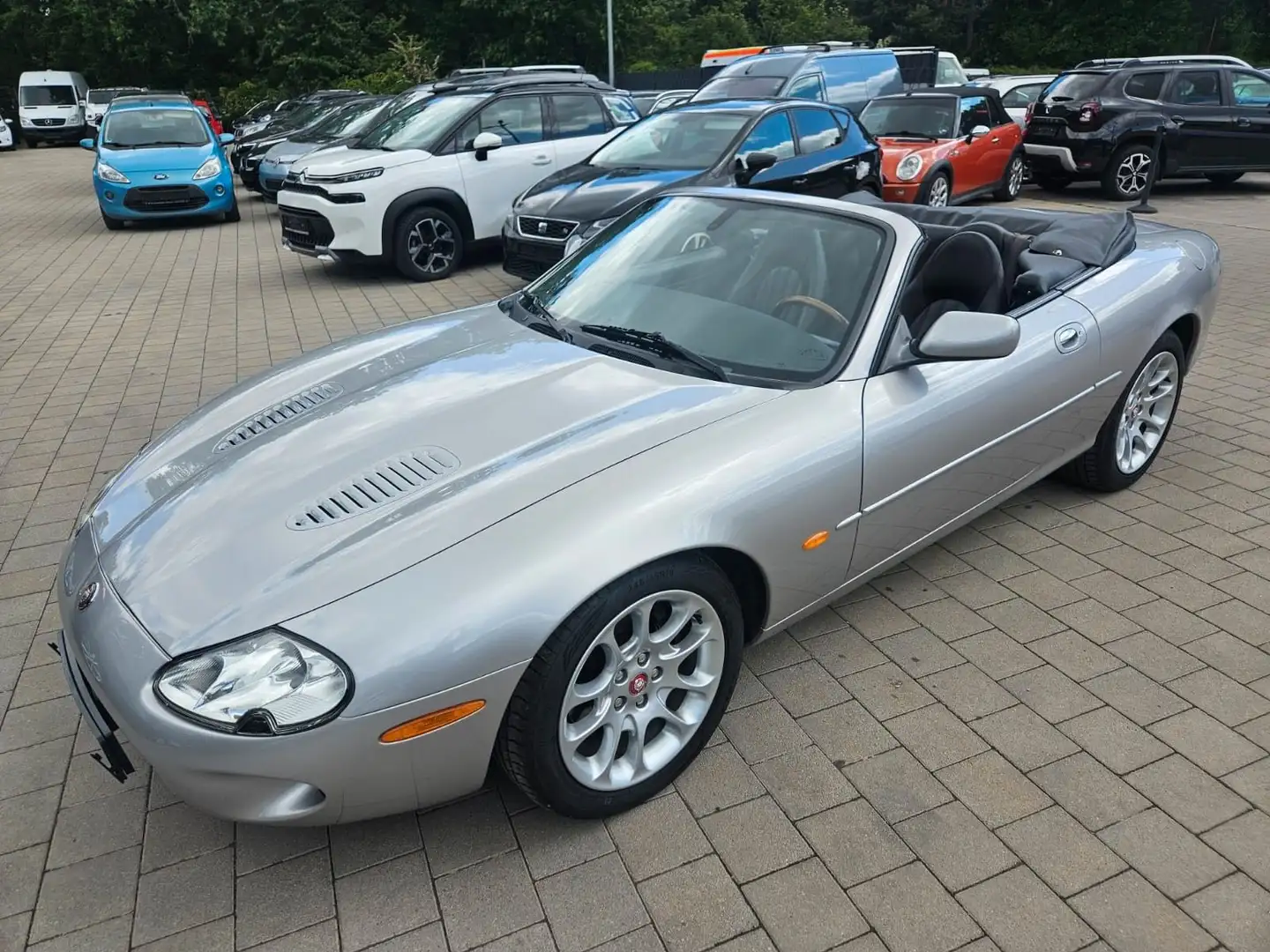 Jaguar XKR Supercharged Šedá - 2