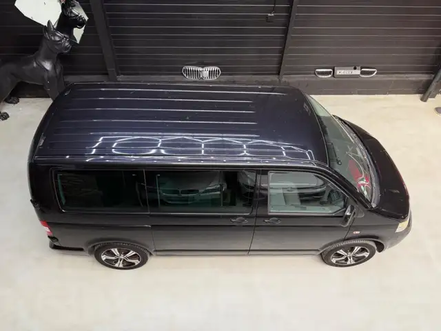Volkswagen Transporter view 30