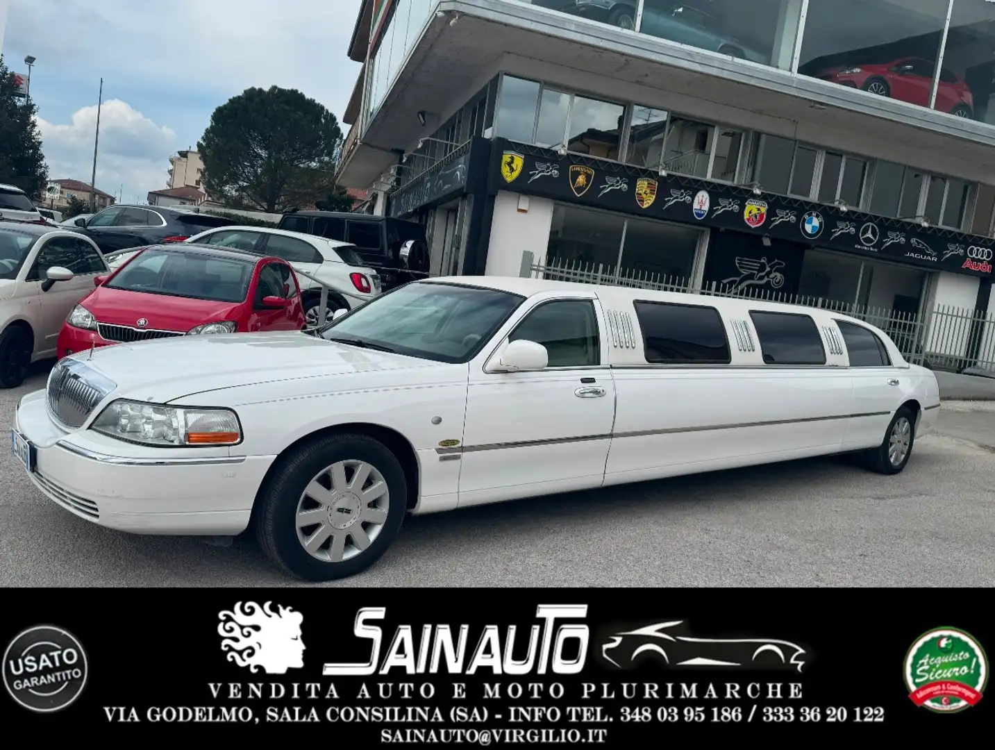 Lincoln Town Car Lincoln limousine town car possibilita' di noleggi Fehér - 1