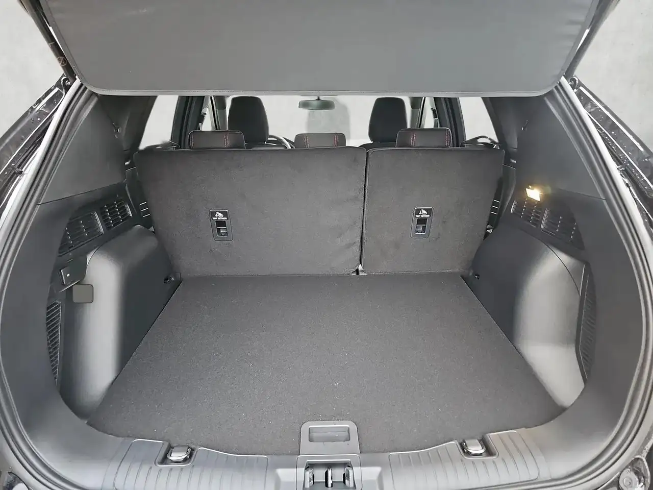 Ford Kuga 1.5 EB Autom. ST Line 5J.Gar. AHK KeyFree 15