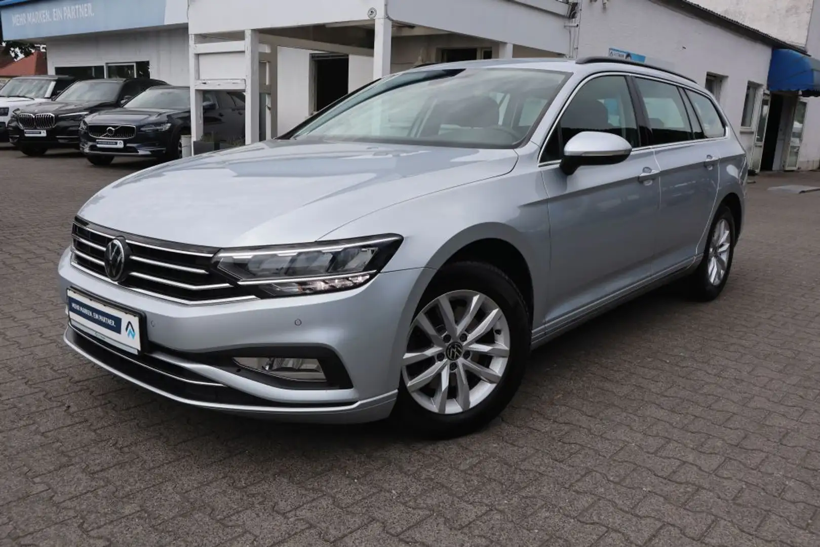 Volkswagen Passat Variant Passat Variant 2.0 TDI SCR Business|NAVI|R-CAM| - 1