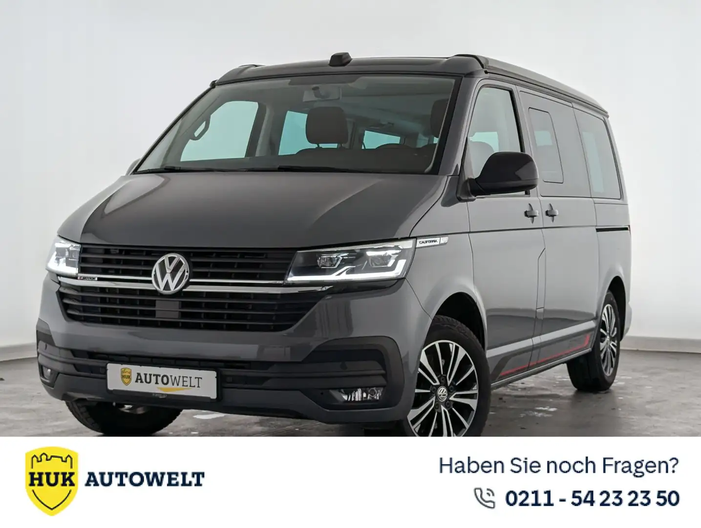 Volkswagen T6 California T6.1 2.0 TDI 4Mo. California Beach AHK+CARPLAY+ Gris - 1