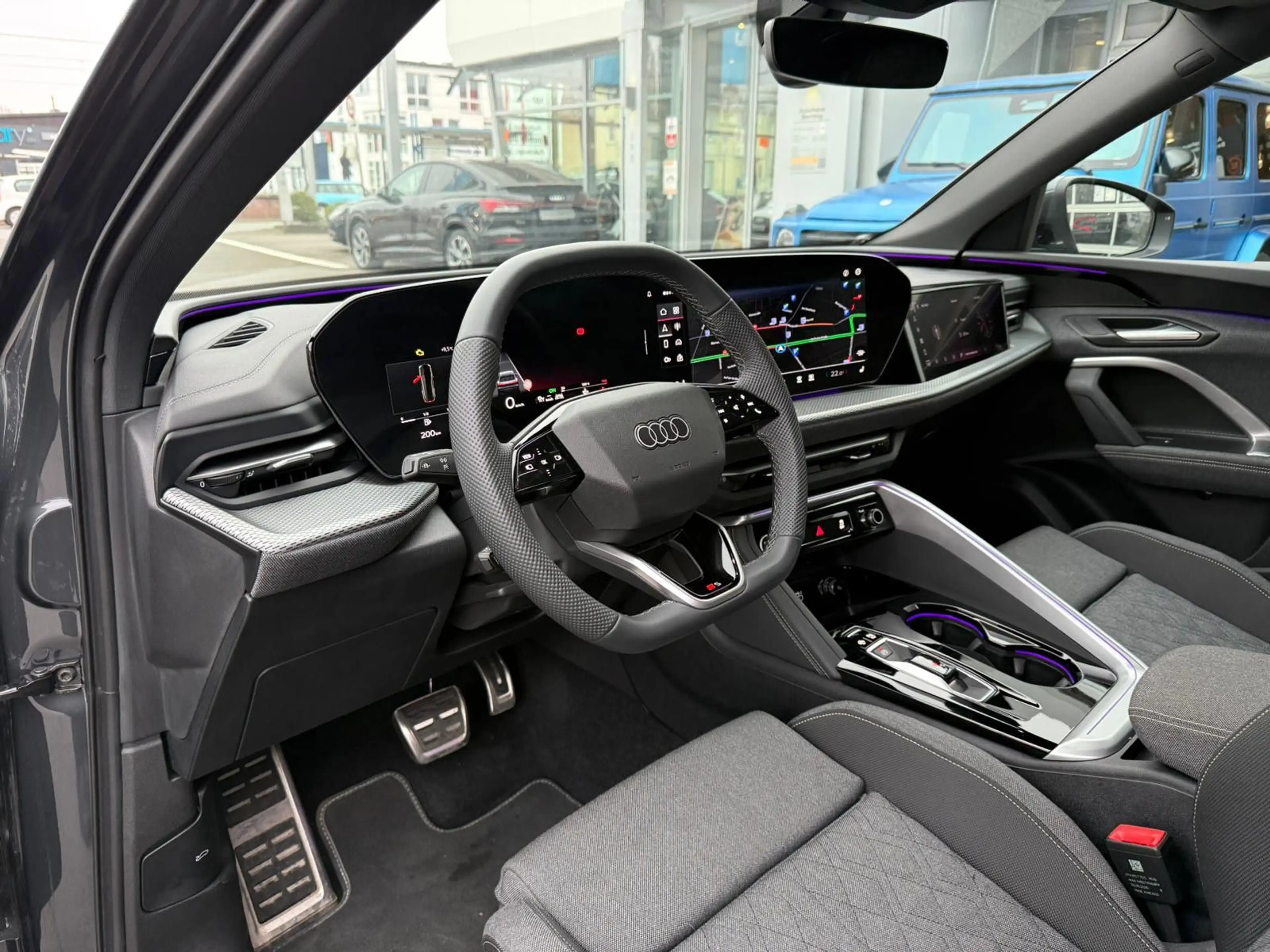 Audi Q5 2.0TDI QUATTRO 360 S LINE EDITON 2xDISPLAY — photo 3