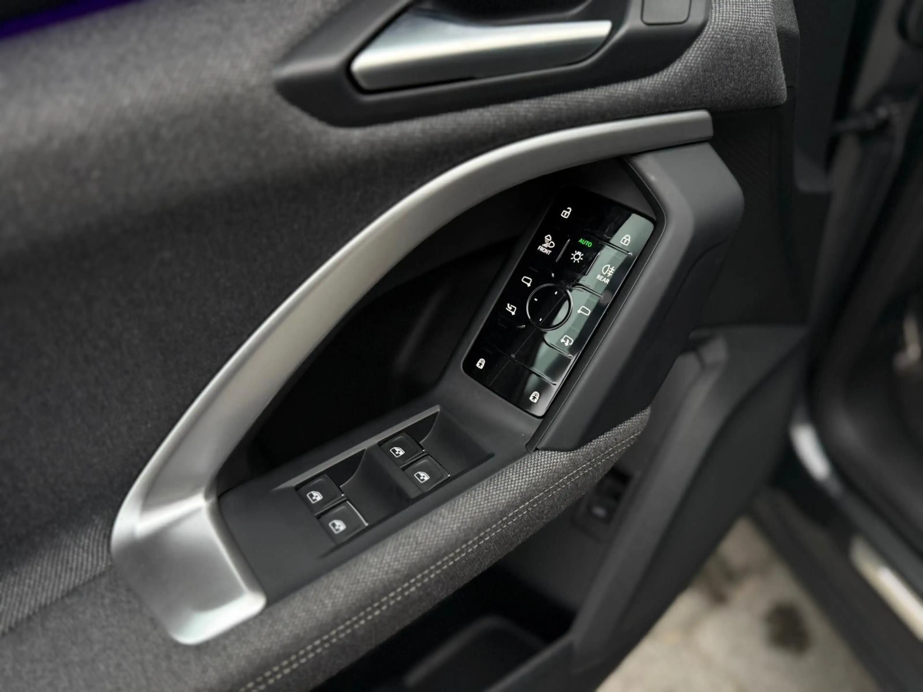 Audi Q5 2.0TDI QUATTRO 360 S LINE EDITON 2xDISPLAY — photo 4