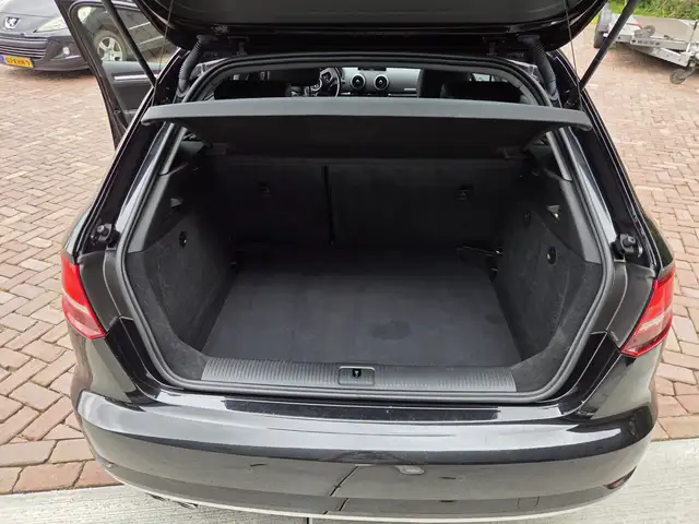 Audi A3 view 14