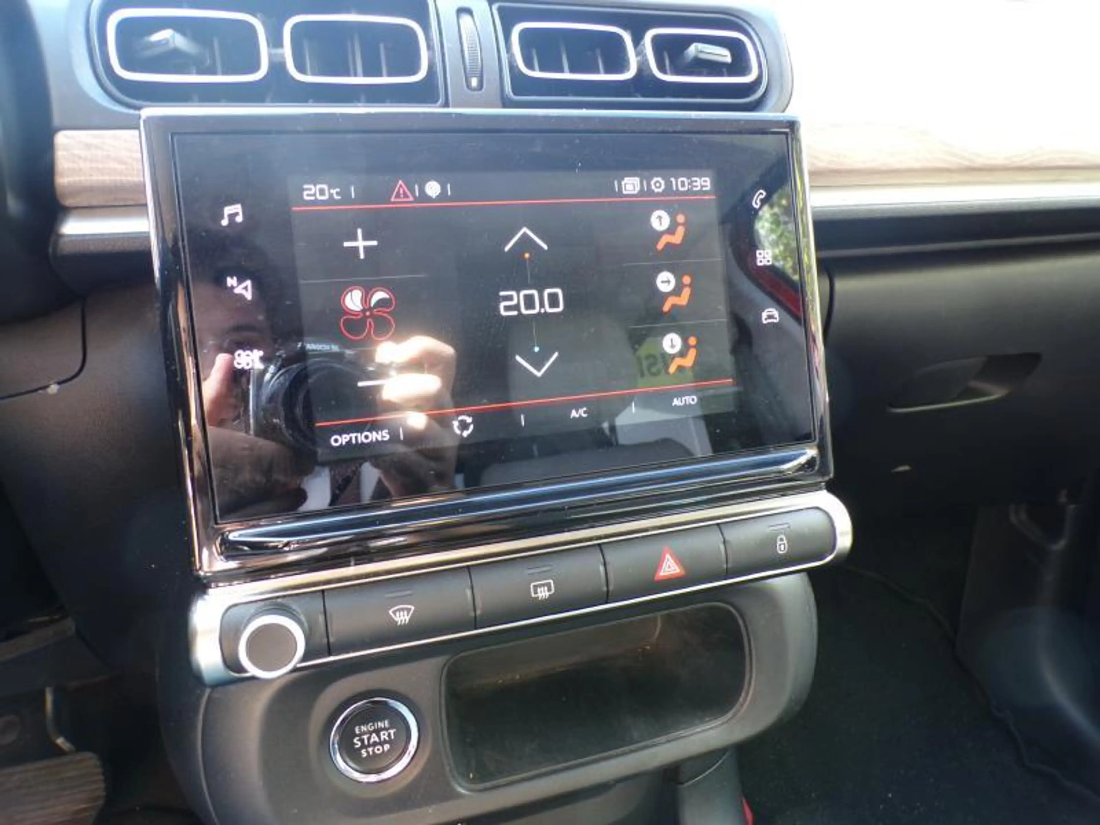 Citroen C3 1.2 110cv Automatique rouge 10/22 56572km Airco — photo 13