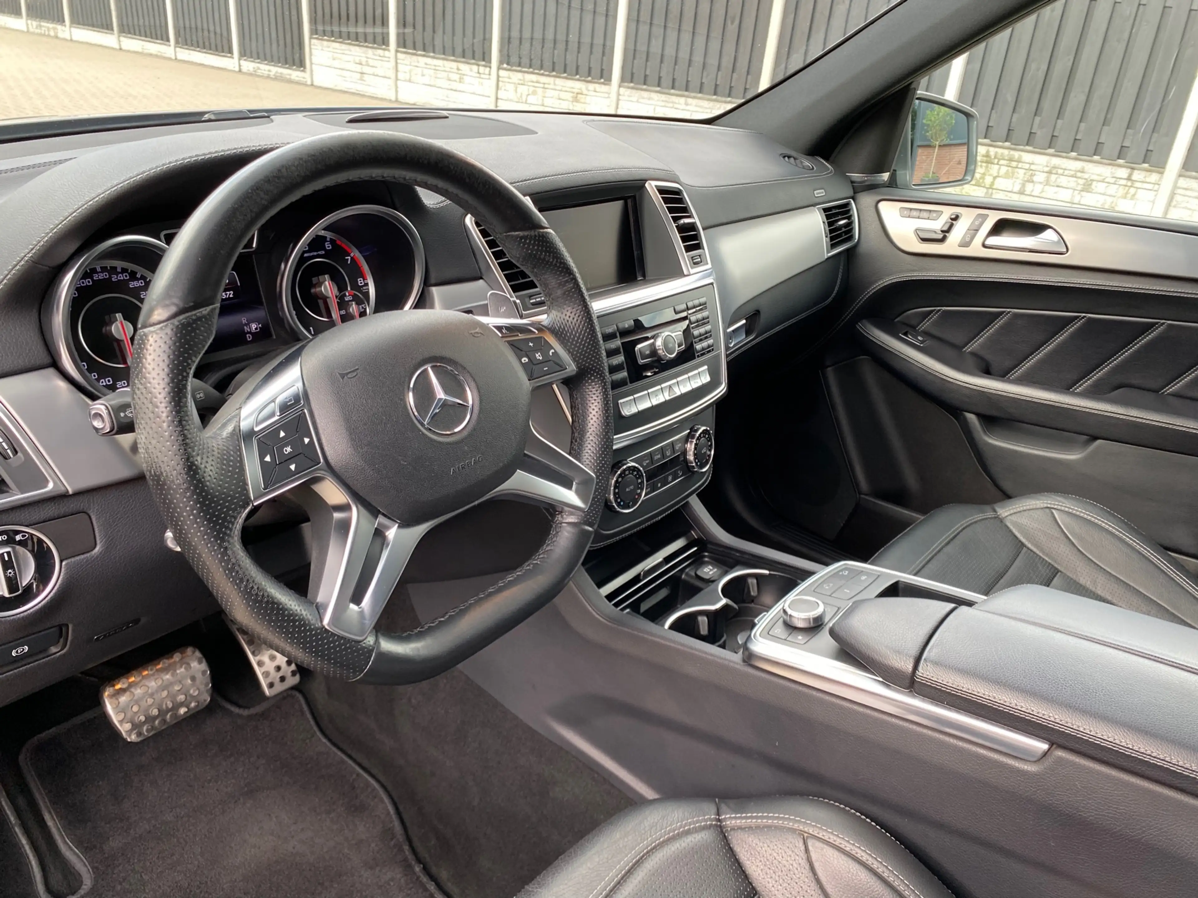 Mercedes-Benz ML 63 AMG M-klasse 525 PK NIEUWSTAAT PANO MEMORY CAMERA CRUI — photo 11