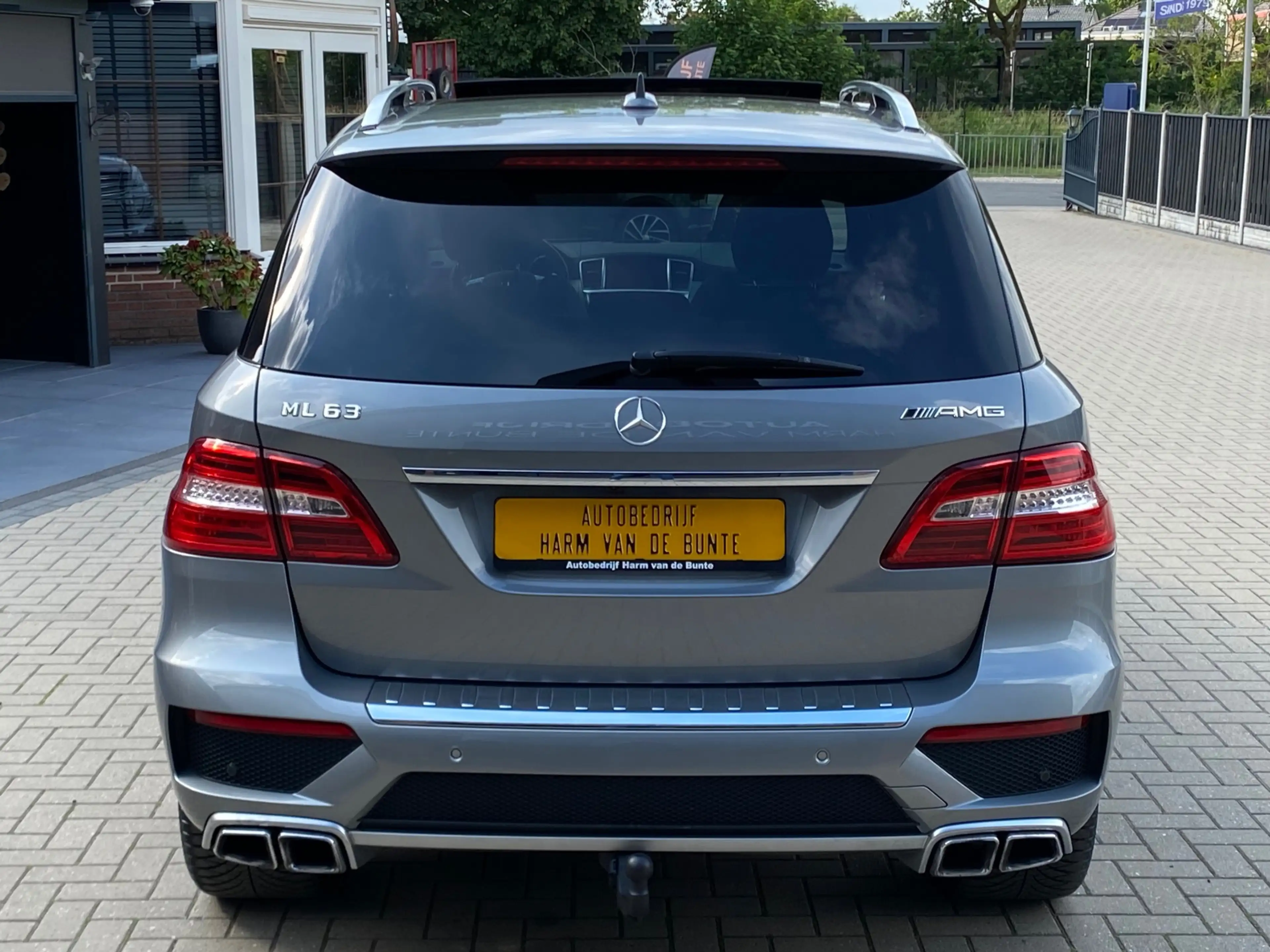 Mercedes-Benz ML 63 AMG M-klasse 525 PK NIEUWSTAAT PANO MEMORY CAMERA CRUI — photo 3