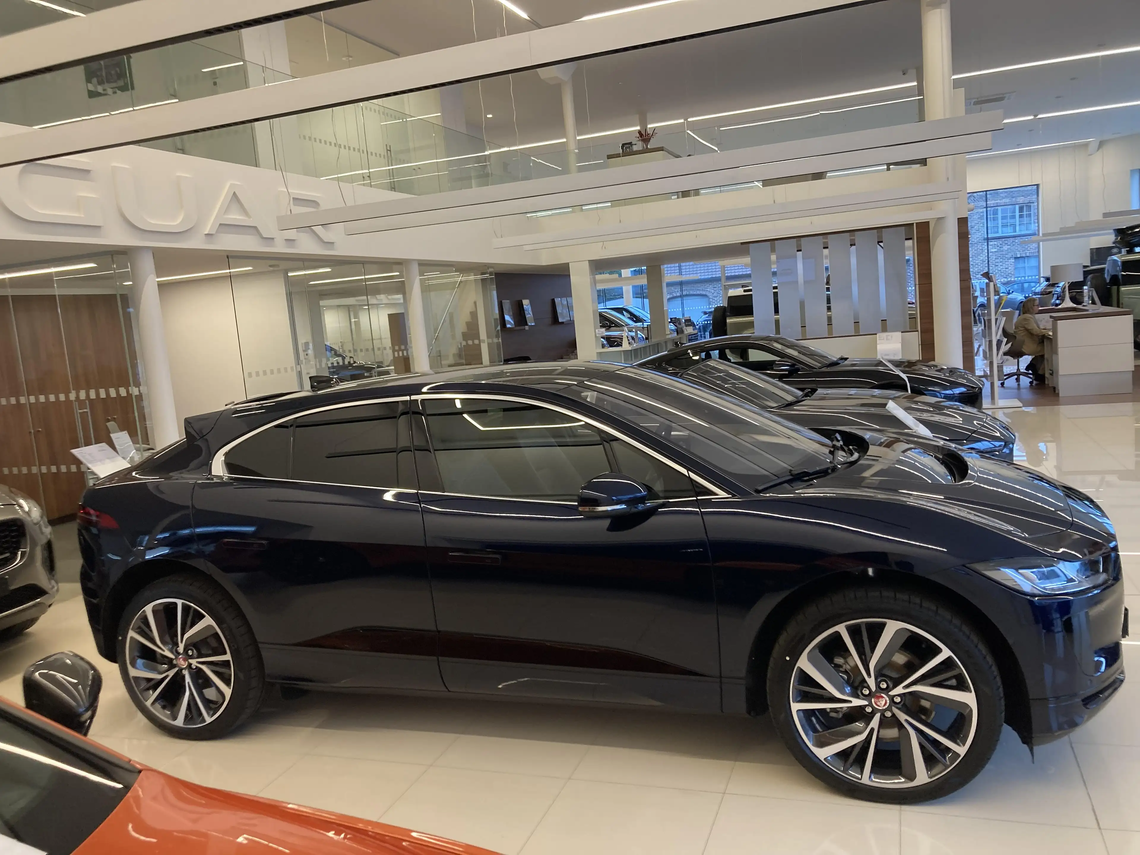 Jaguar I-Pace EV400 SE AWD Auto. 23MY — photo 6