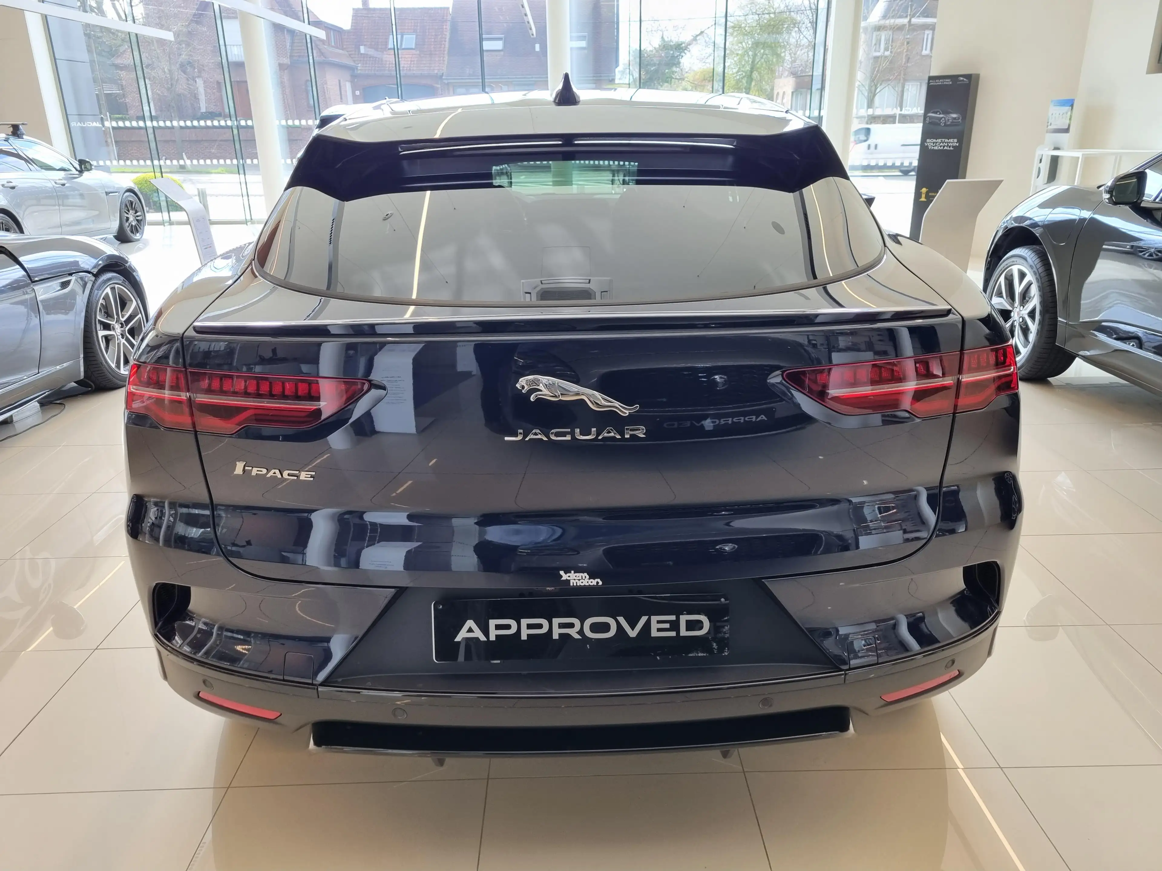 Jaguar I-Pace EV400 SE AWD Auto. 23MY — photo 7