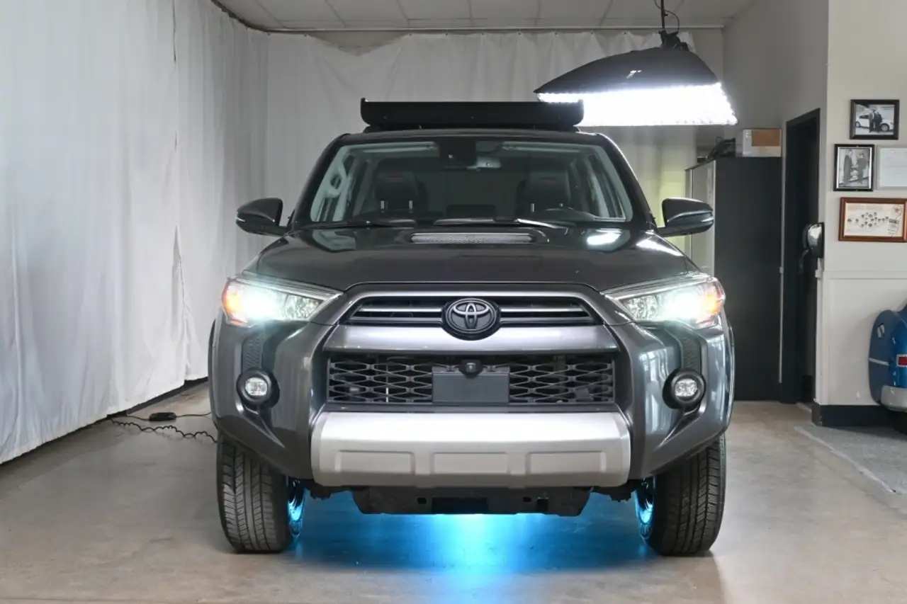 Toyota 4-Runner снимка Toyota 4-Runner