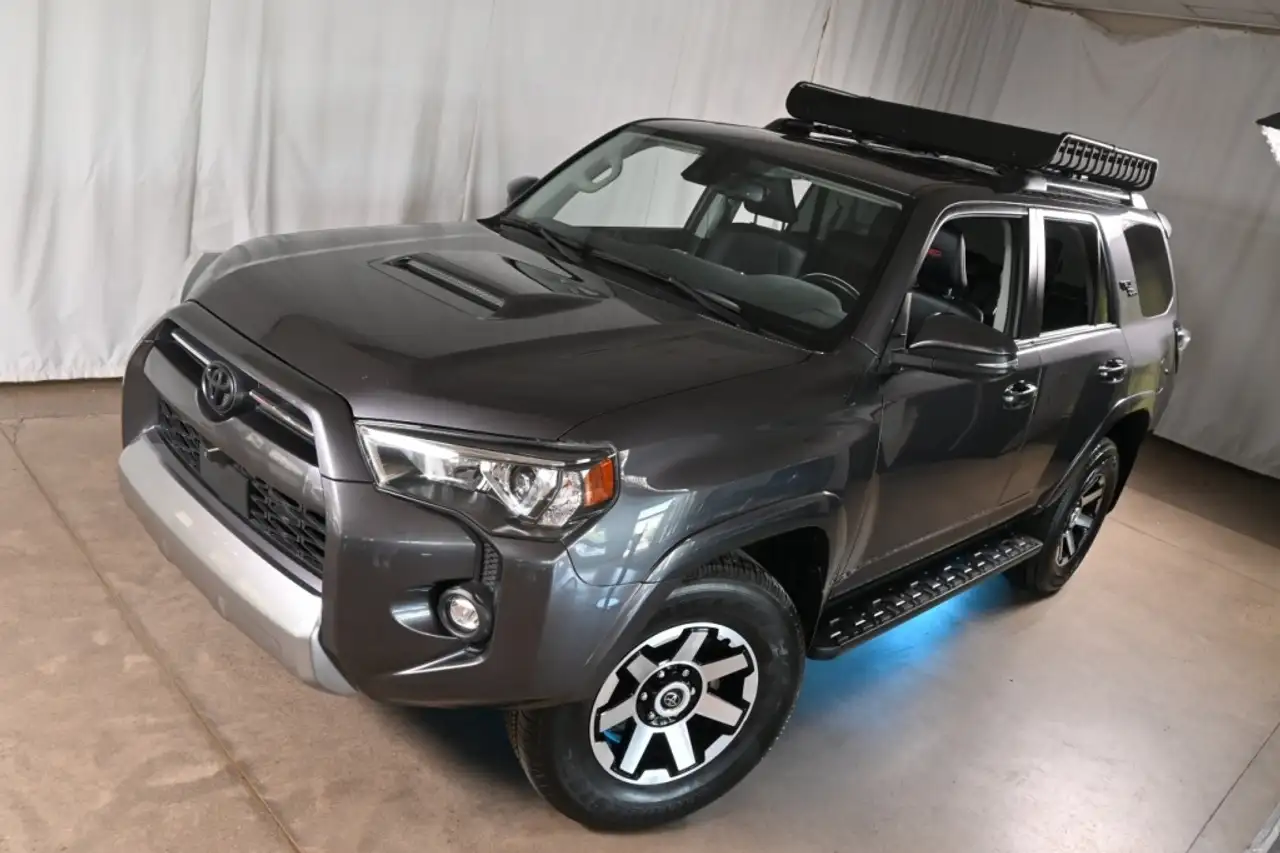 Toyota 4-Runner снимка Toyota 4-Runner