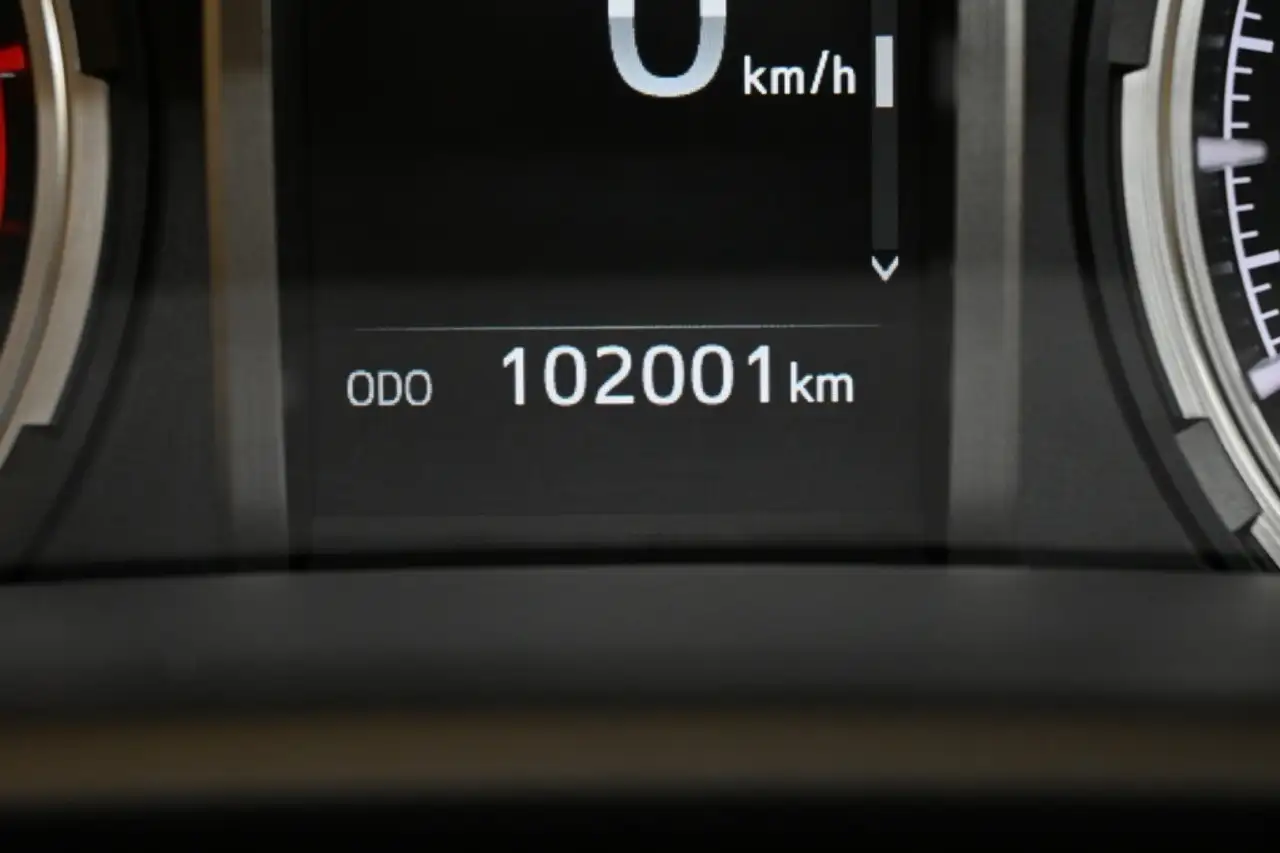 Toyota 4-Runner снимка Toyota 4-Runner
