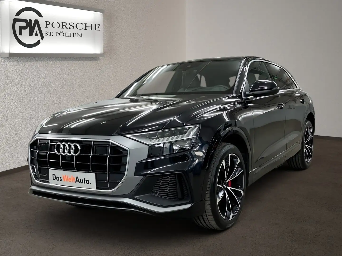 Audi Q8 50 TDI quattro Schwarz - 1