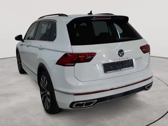 Volkswagen Tiguan view 5