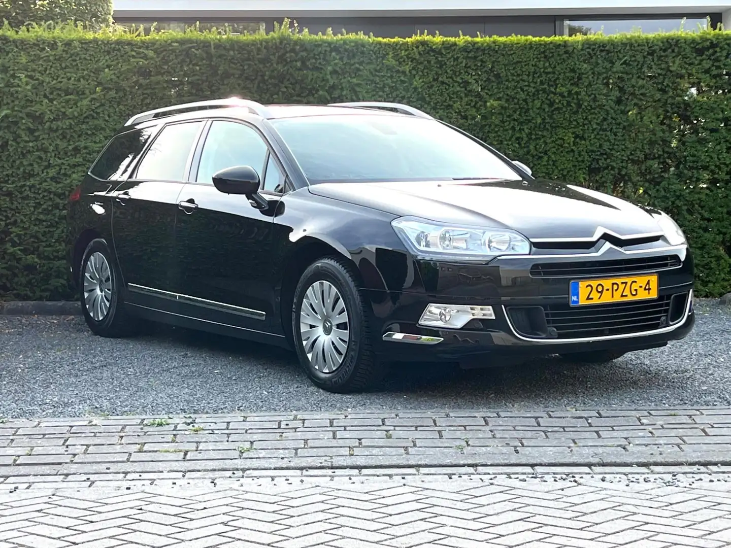 Citroen C5 Tourer 1.6 THP | Volledig rijklaar! | New Turbo Zwart - 2
