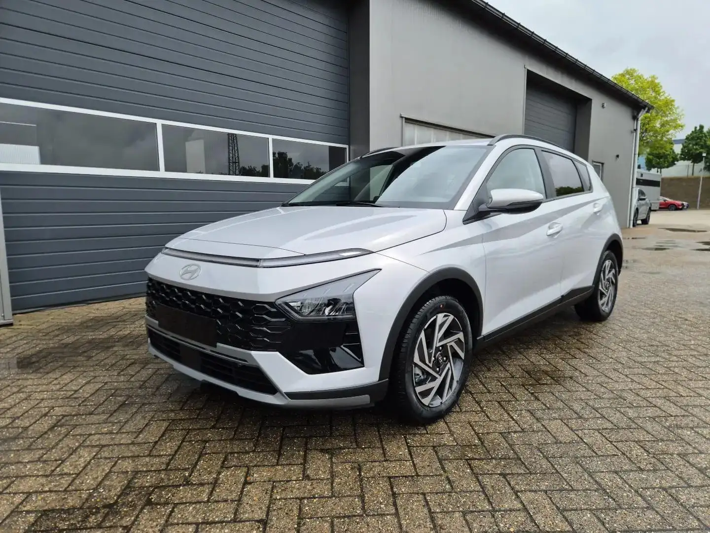 Hyundai BAYON Trend 1.0 T-GDI 90PS Klimaautomatik Rückf.Kamer... Grau - 1