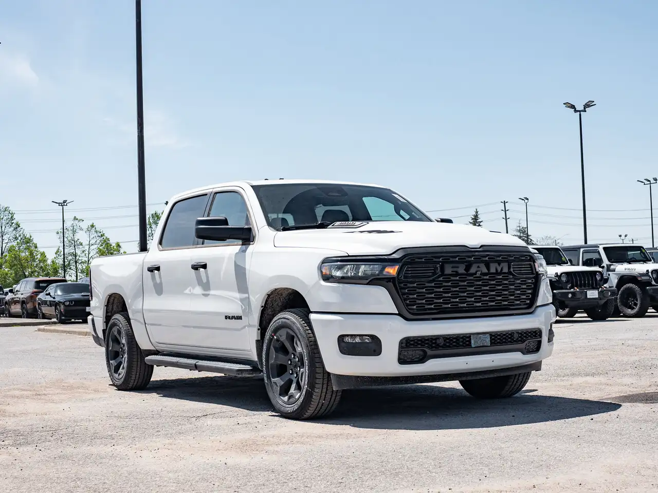 RAM 1500 снимка RAM 1500