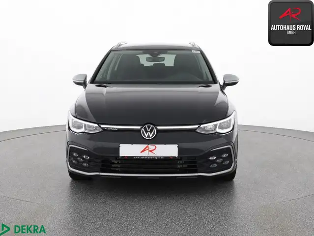 Volkswagen Golf view 8