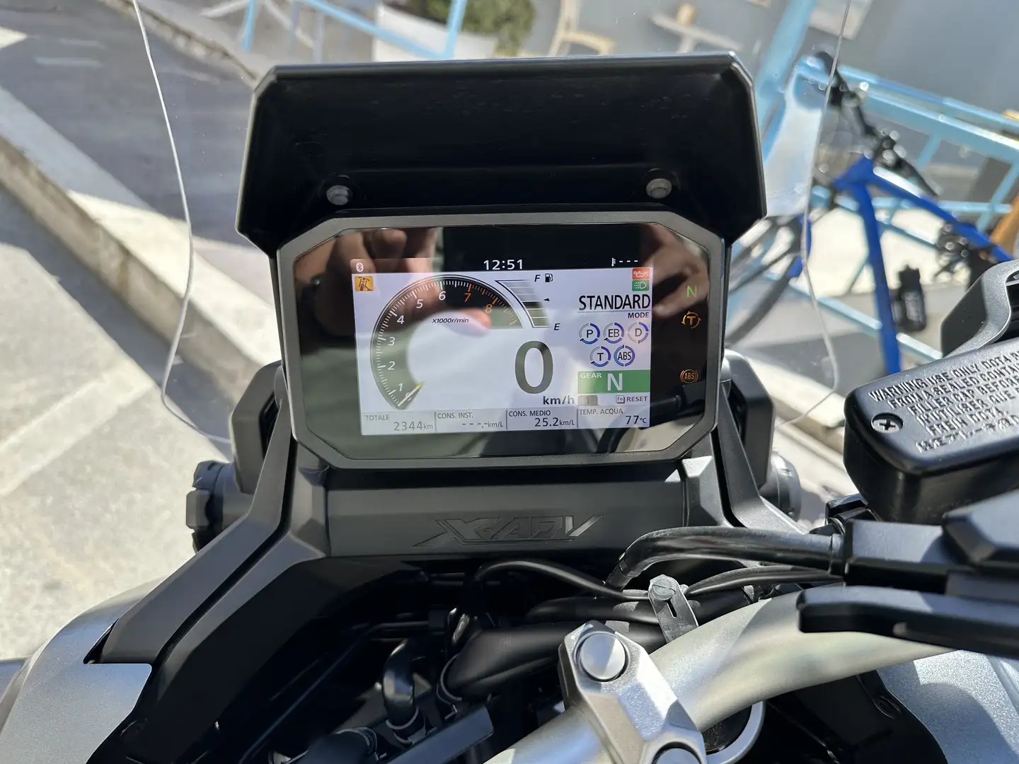 Honda X-ADV 750 - Gravel Gri - 2