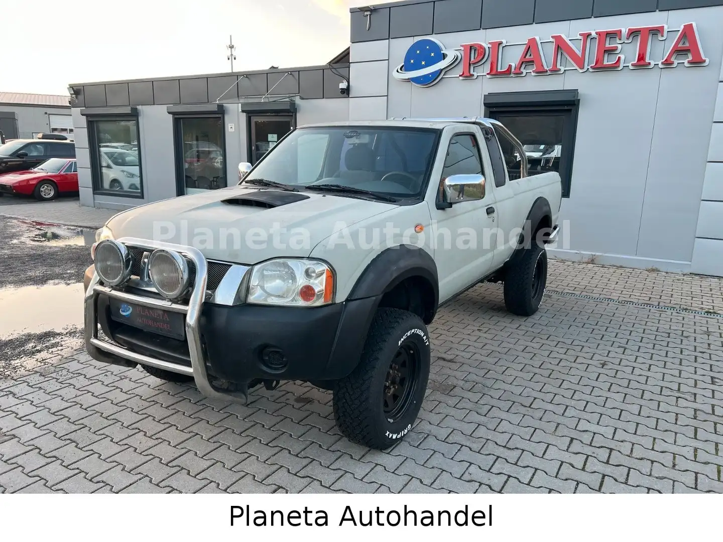 Nissan Pick Up 2.5 Liter*HU/AU NEU*AHK*KLIMATRONIC Szary - 2