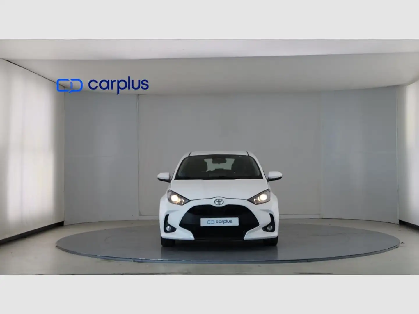 Toyota Yaris Van 1.5 120H Business Plus Blanco - 2