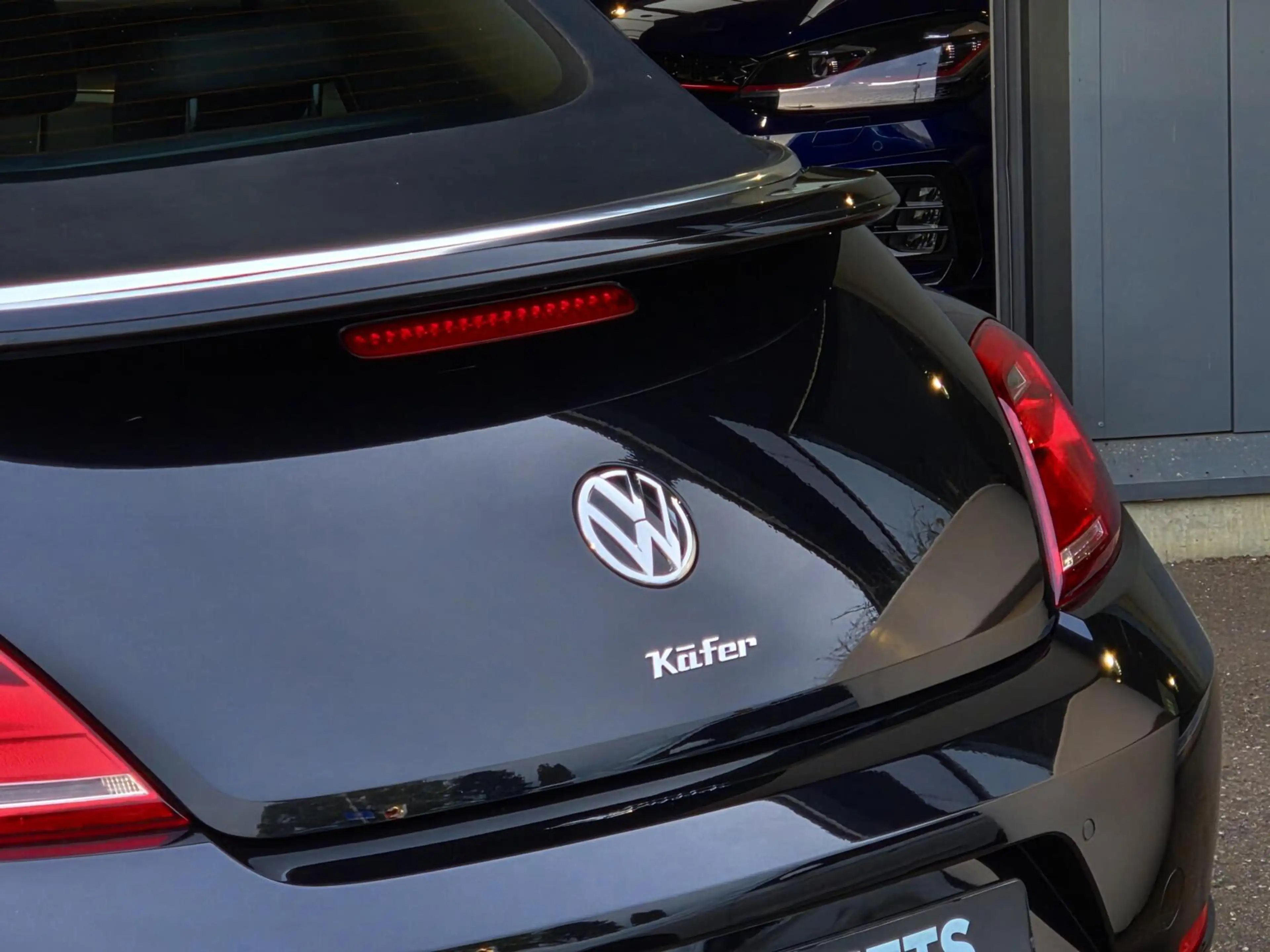 Volkswagen Beetle Cabriolet 1.2 TSI Design — photo 13
