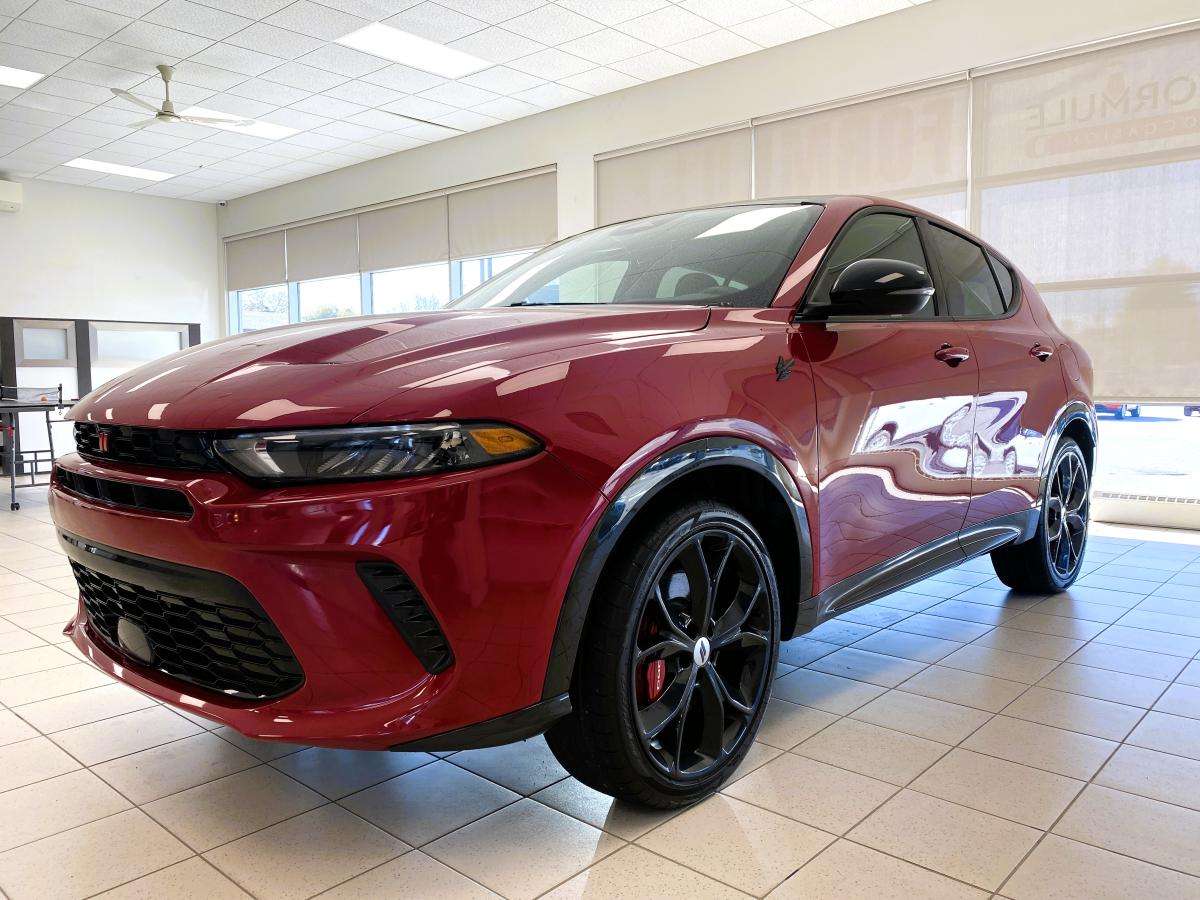 2024 Dodge Hornet R/T Plus PHEV TIe — photo 3