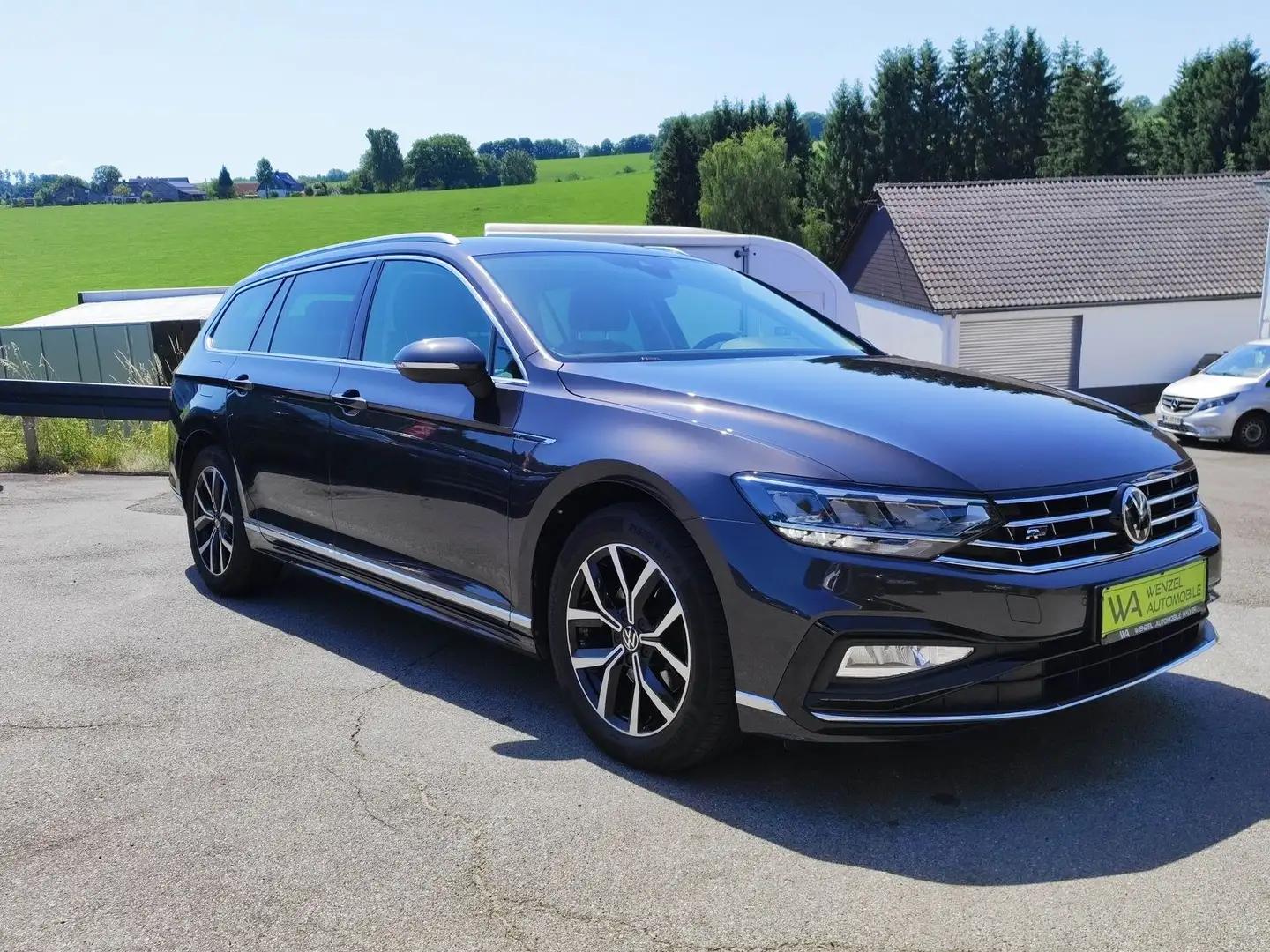 Volkswagen Passat Variant Passat R-LINE *LED*VIRTUAL-COCKPIT*NAVI*PDC* Gris - 1