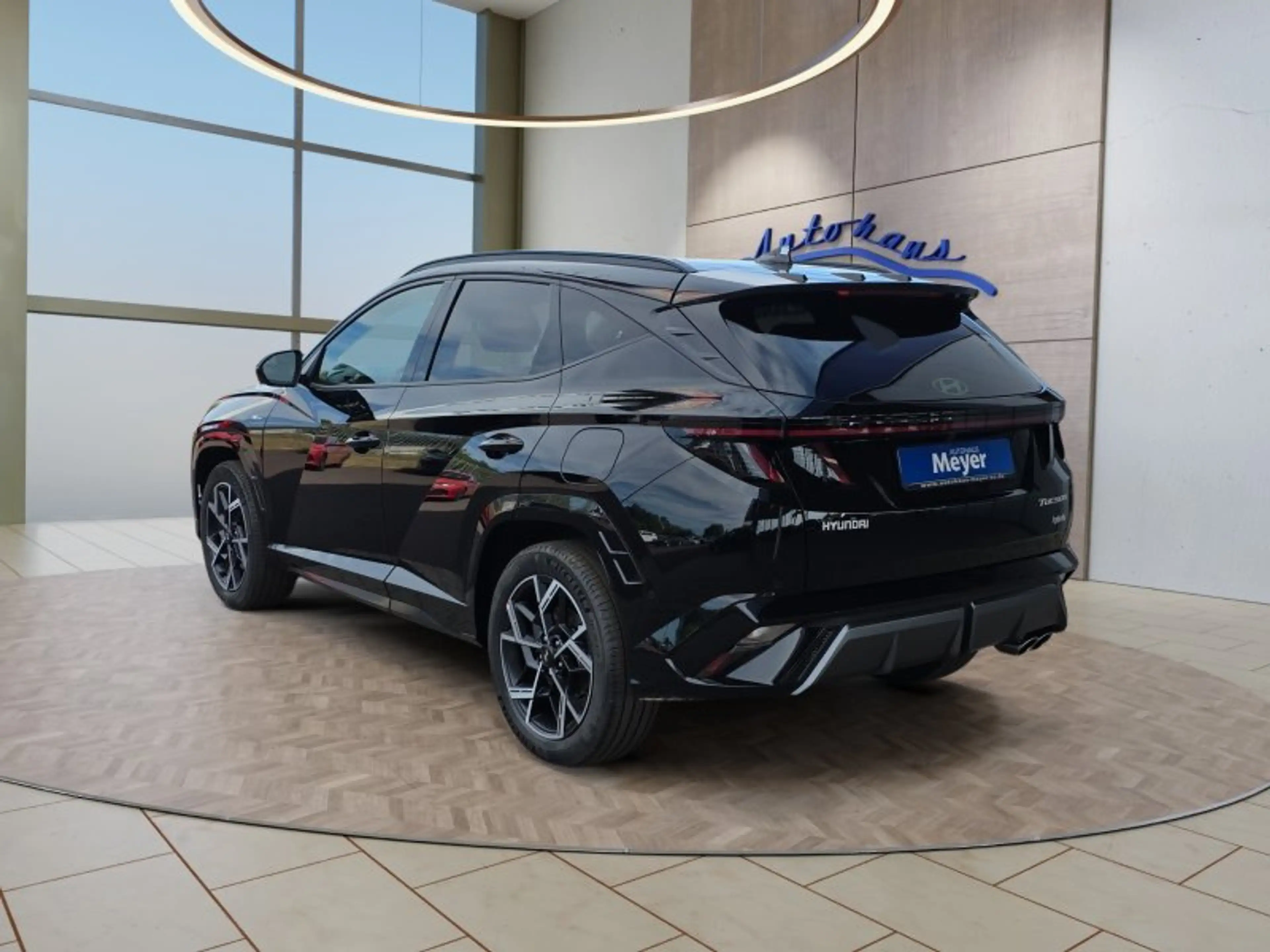 Hyundai TUCSON 1,6T HEV 4WD N Line X UPE=56000 Euro! — photo 3