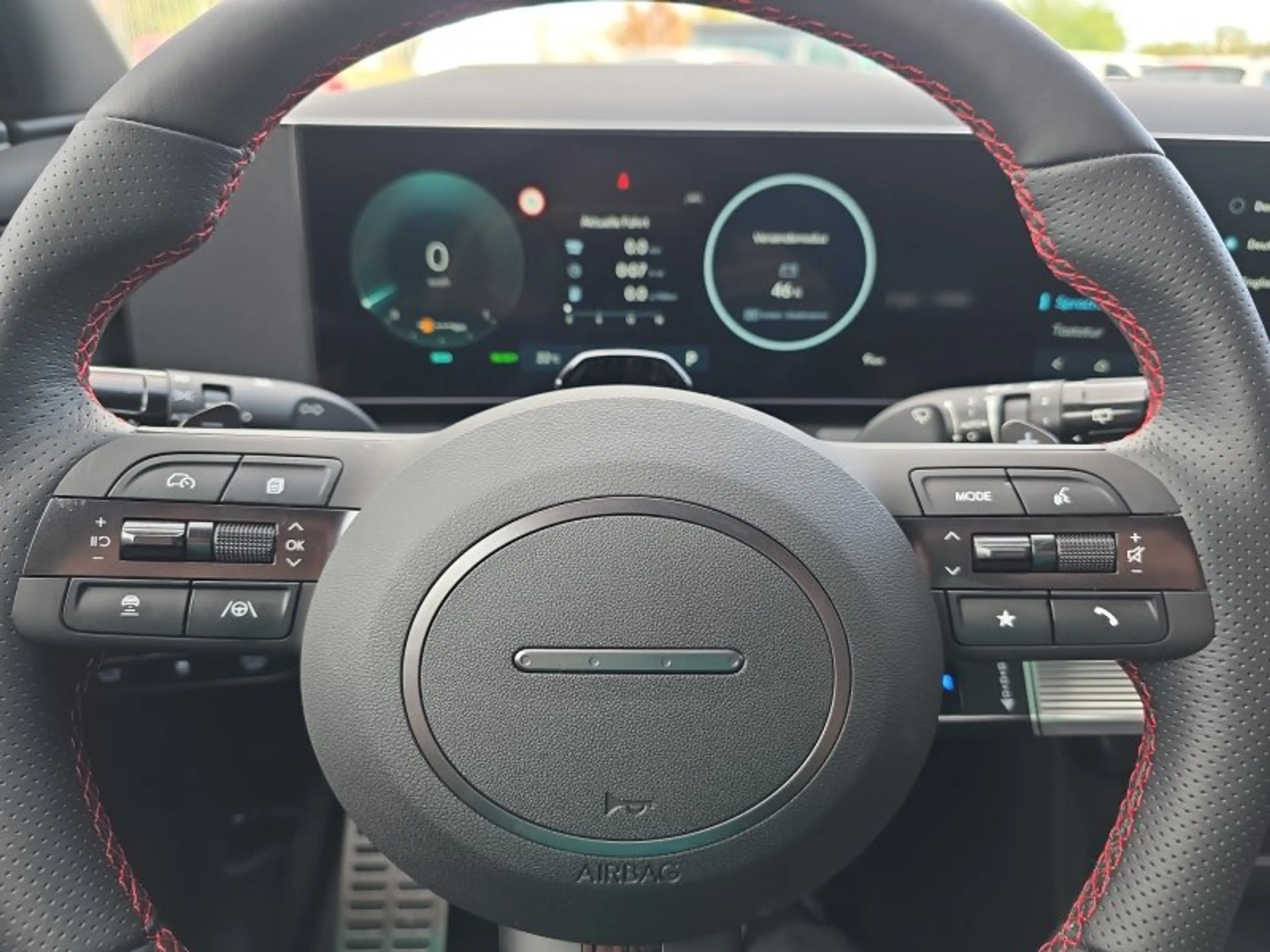 Hyundai TUCSON 1,6T HEV 4WD N Line X UPE=56000 Euro! — photo 22