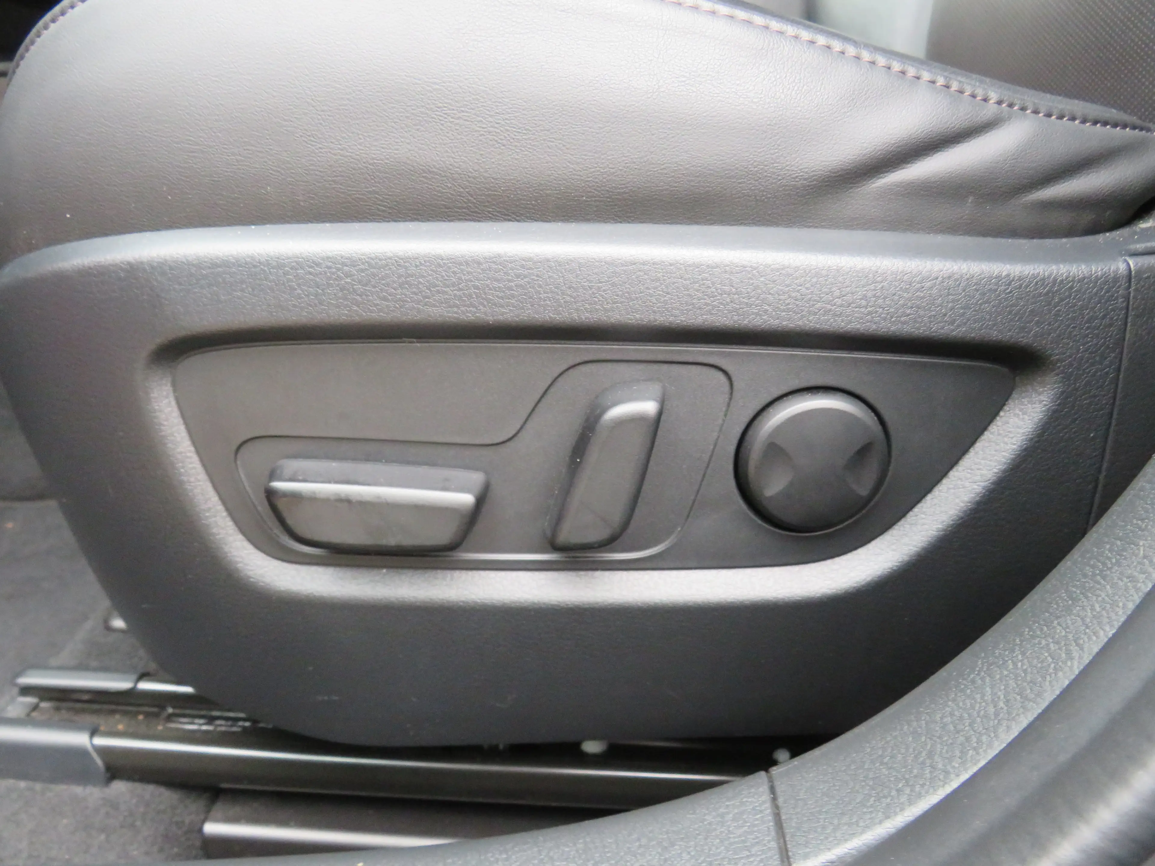 Mazda CX-30 NAVI Bose MATRIX LED 360° KAMERA SHZ Selection 2WD — photo 10