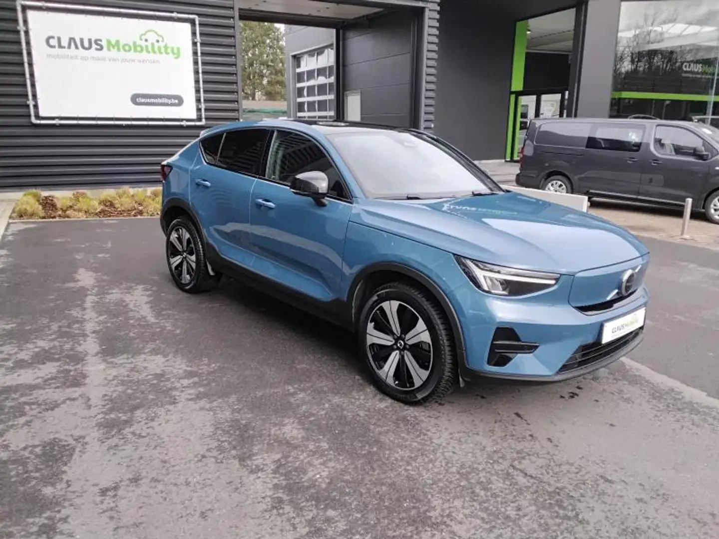 Volvo C40 Recharge Blau - 1