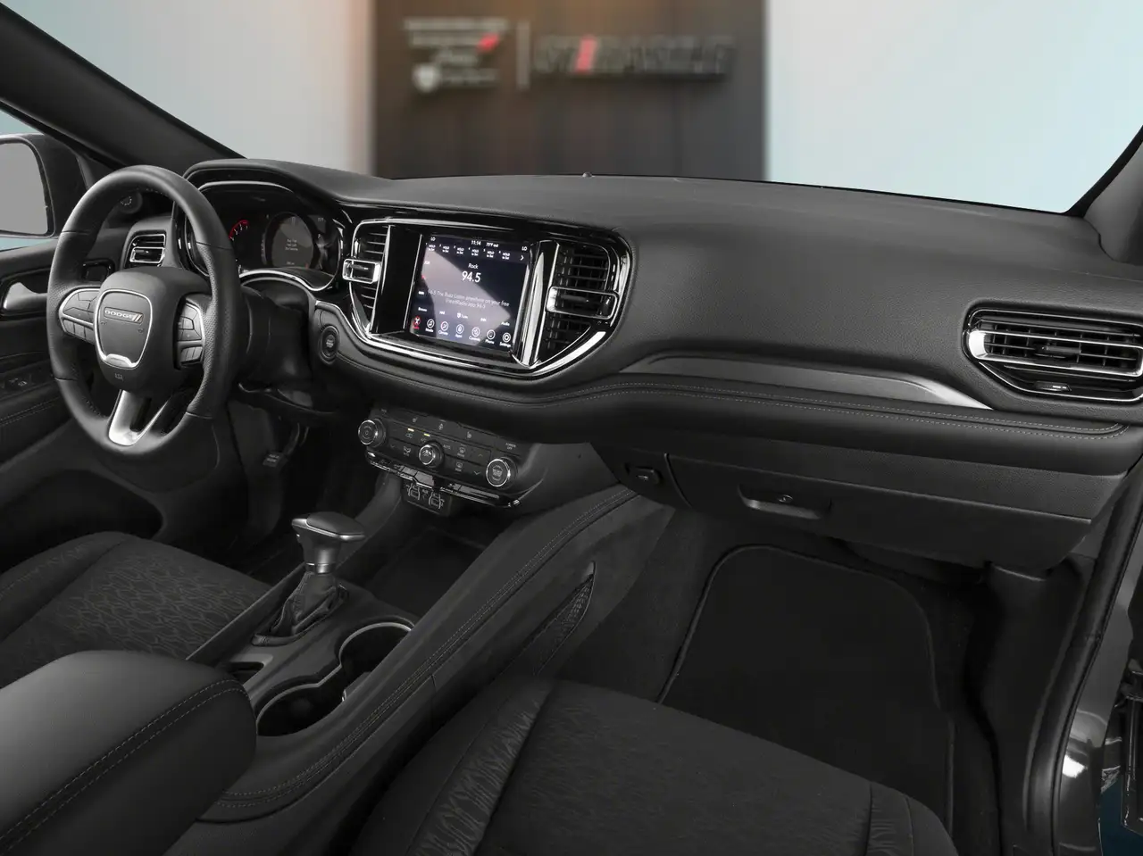 Dodge Durango снимка Dodge Durango