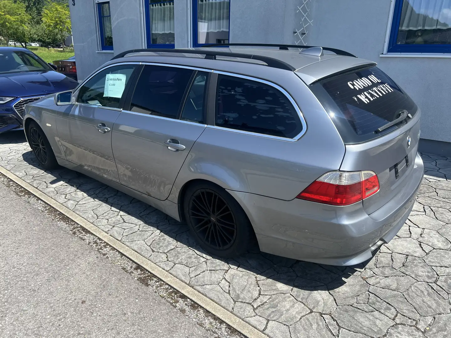 BMW 525 525d Touring - 1