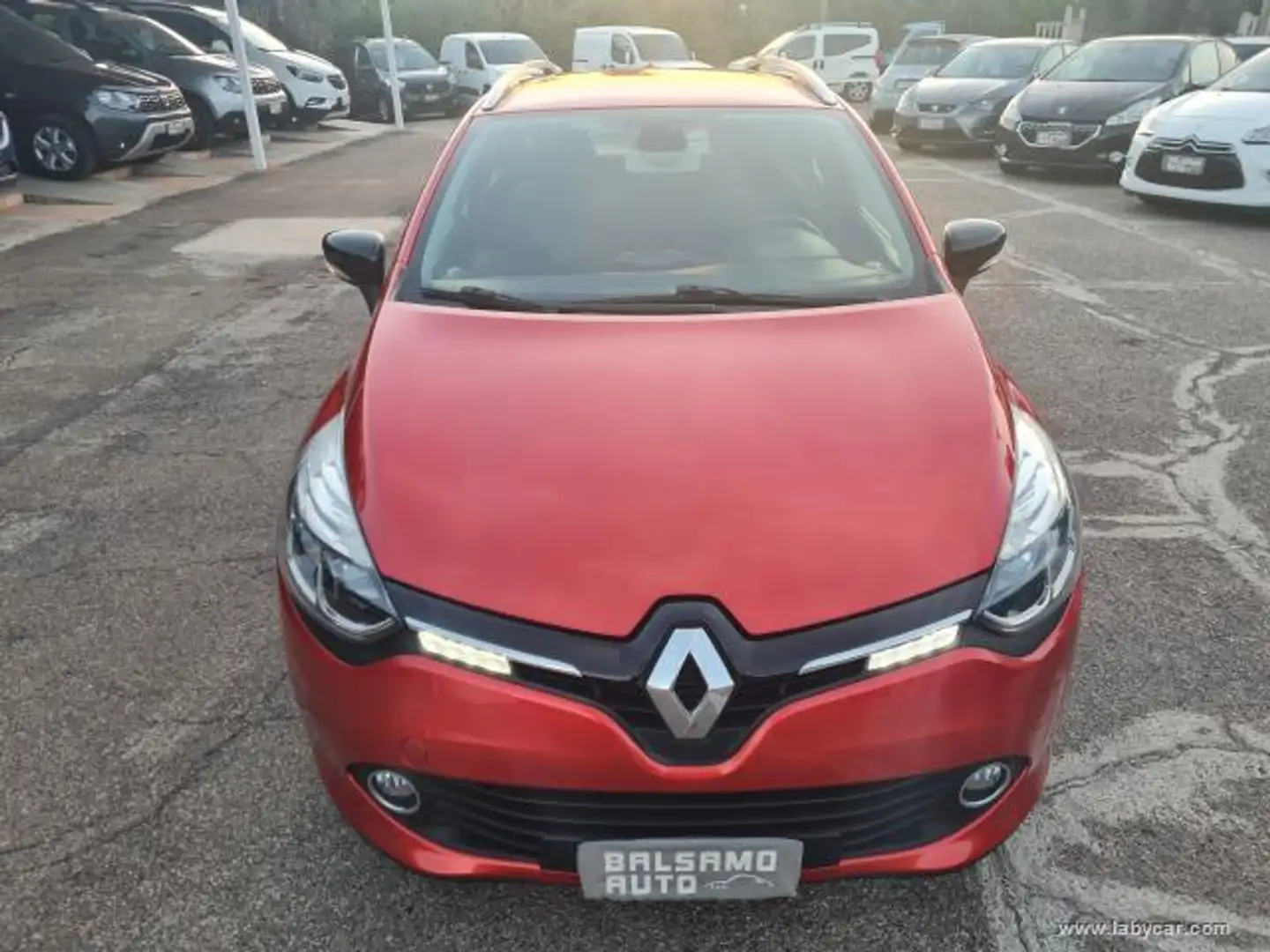 Renault Clio Sporter 0.9 TCe 12V 90CV S&S Energy Rojo - 2