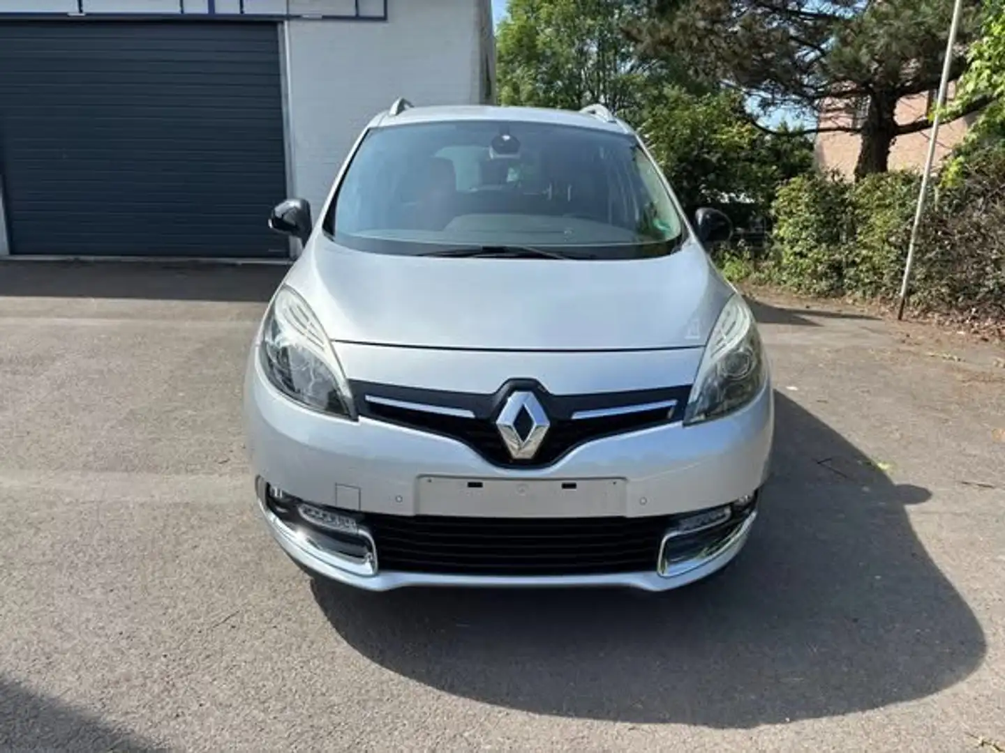 Renault Scenic 1.5 dCi Bose Edition EDC Grijs - 1
