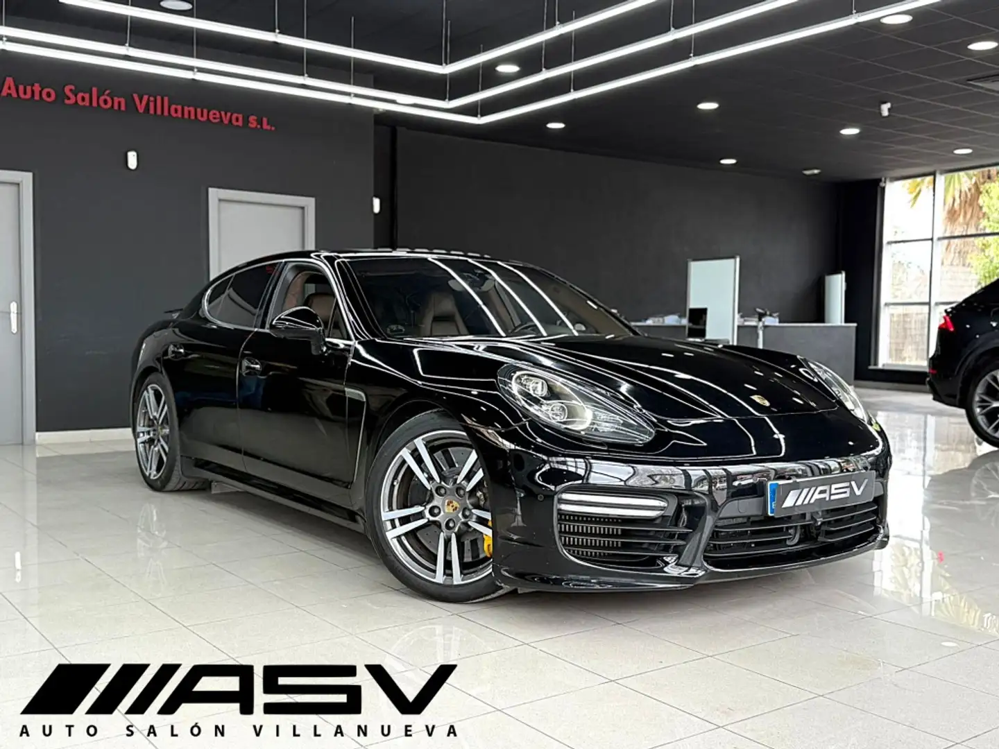Porsche Panamera Turbo S Executive PDK Noir - 1