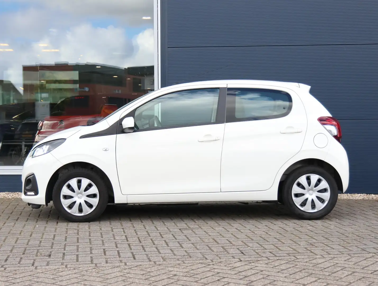 Peugeot 108 1.0 e-VTi Active | Airco | Bluetooth | IsoFix Wit - 2