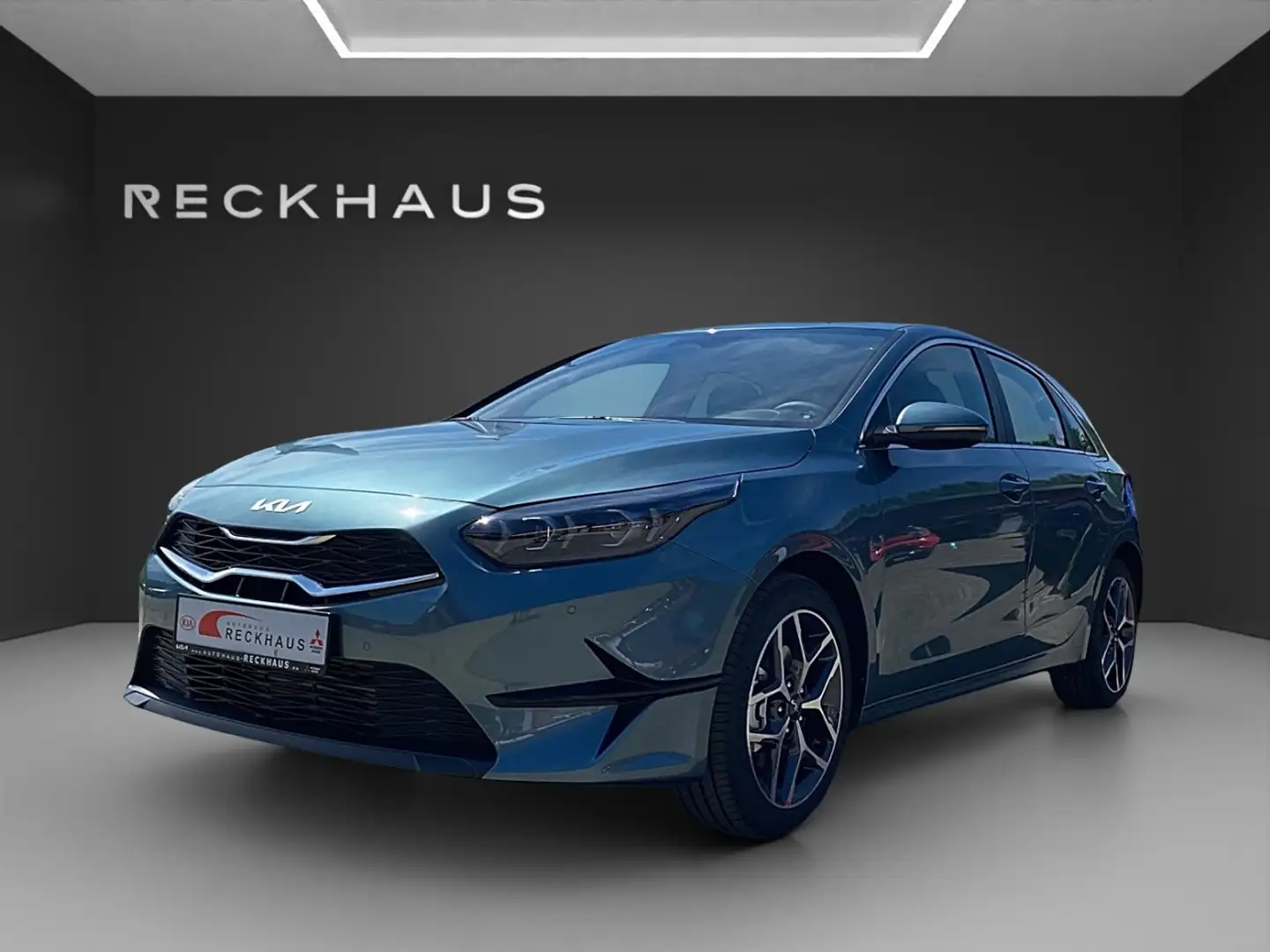 Kia Ceed / cee'd 1.5T 140 SPIRIT TECH-PAKET Klima Navi Grau - 1