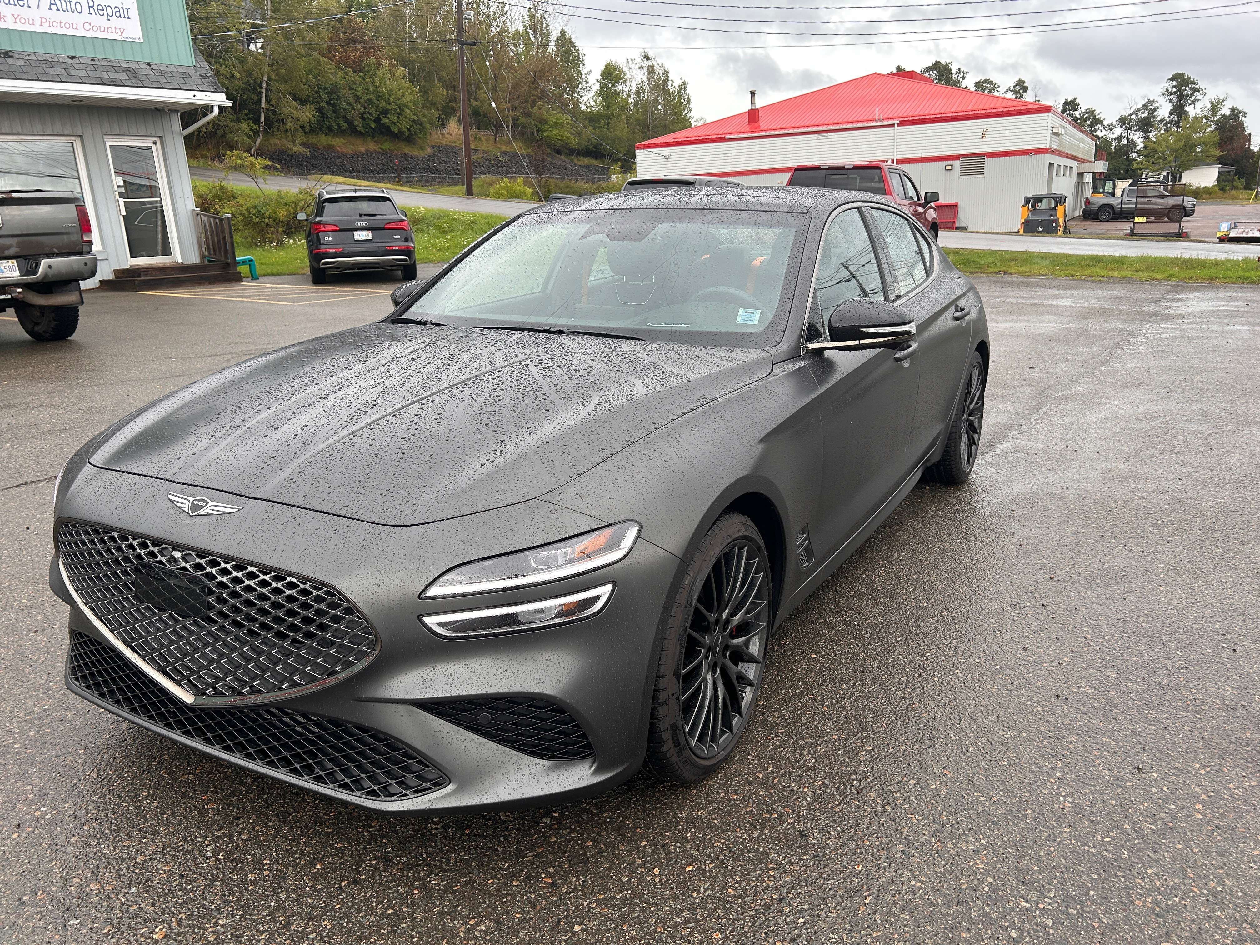2026 Genesis G70 Prestige Graphite AWD 3.3T — снимка 1