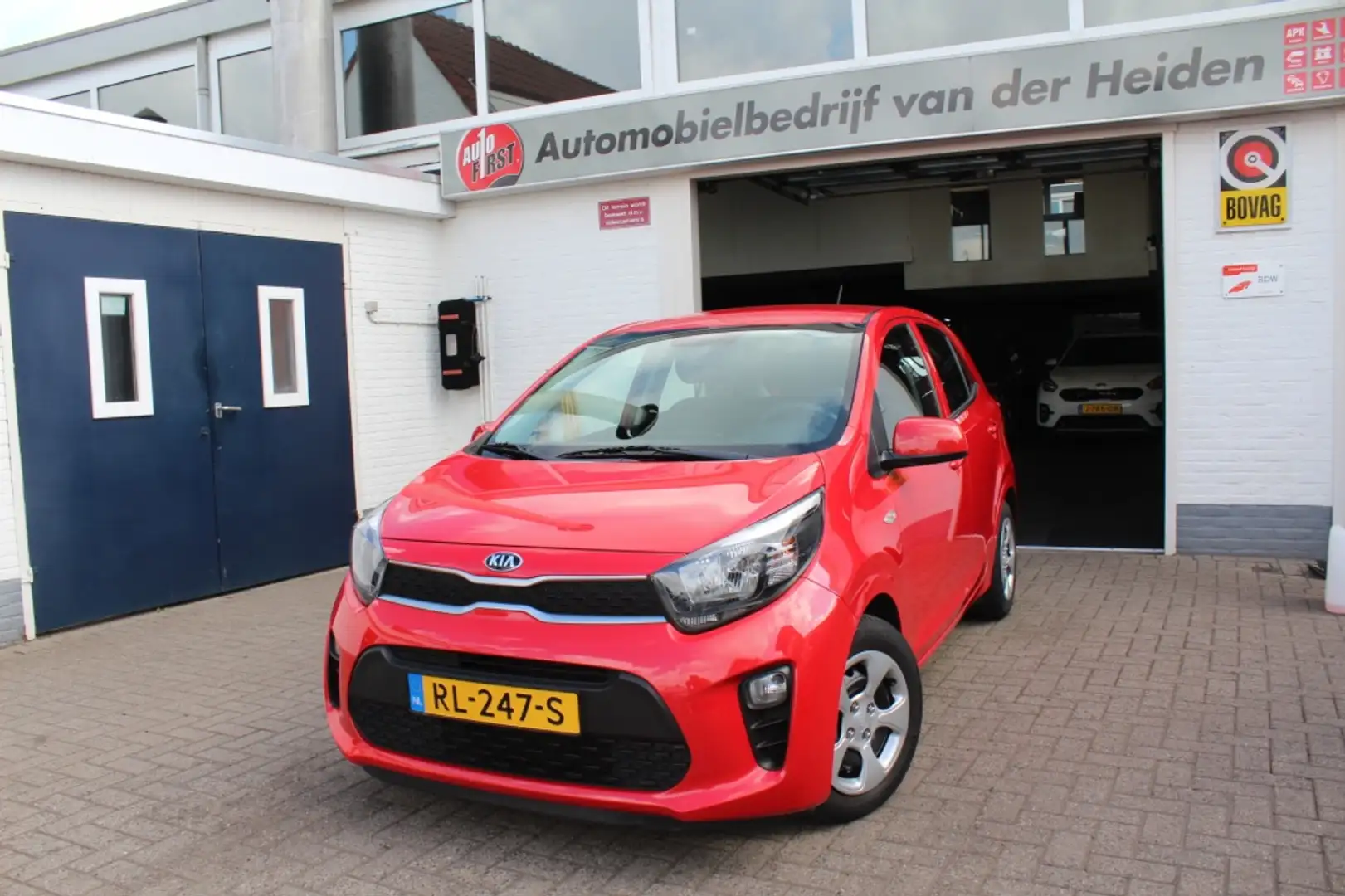 Kia Picanto 1.0 CVVT Eco PlusLine Rood - 1