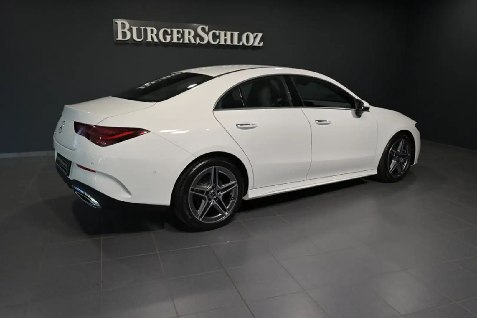 Mercedes-Benz CLA 200 Coupé AMG ADVANCED/NAVI/LED/KAMERA/SHZ Blanc - 2