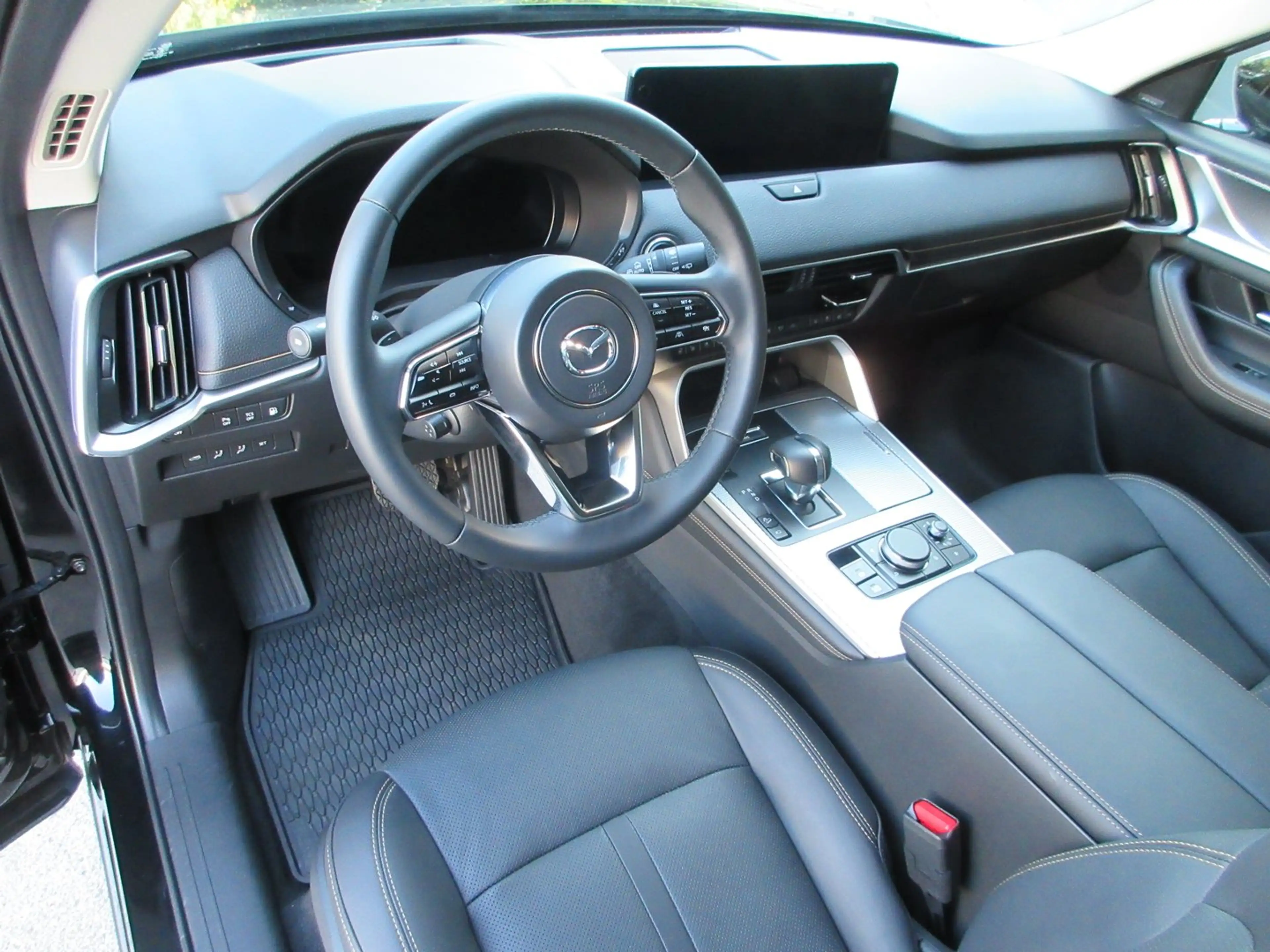 Mazda CX-60 2.5L e-SKYACTIV PHEV AWD HOMURA Au — photo 6