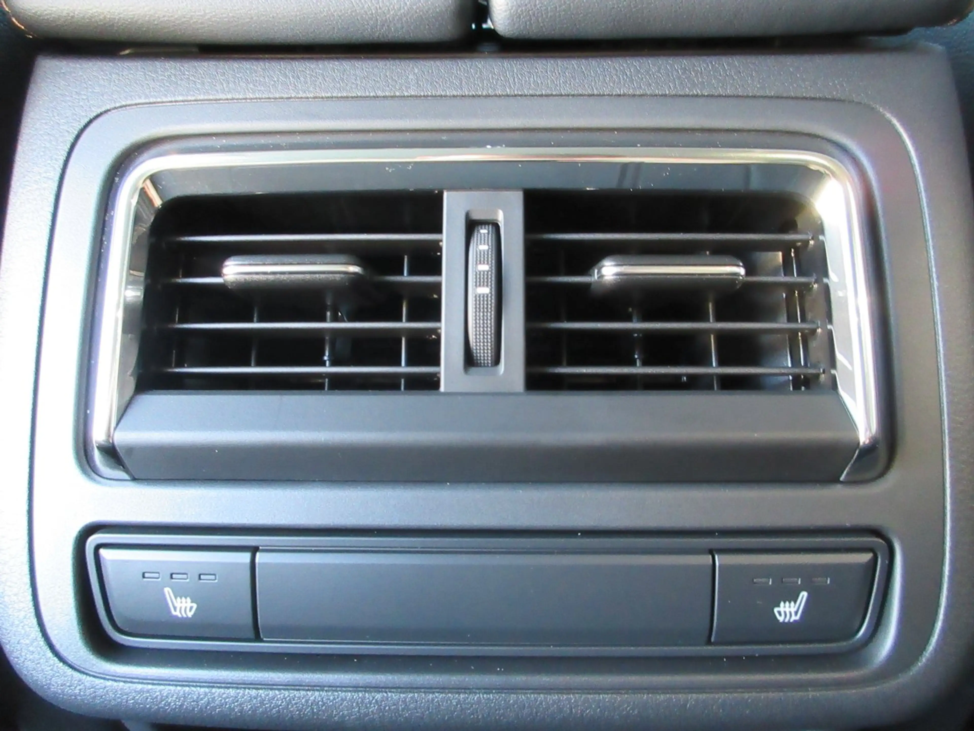 Mazda CX-60 2.5L e-SKYACTIV PHEV AWD HOMURA Au — photo 15
