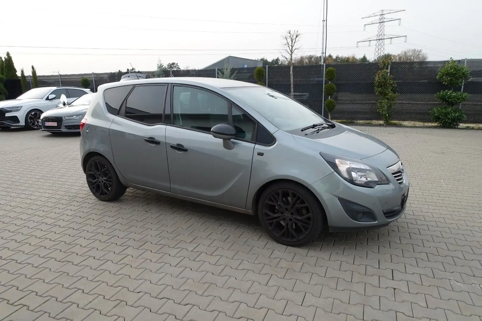 Opel Meriva 1.7CDTI Innovation Silber - 2