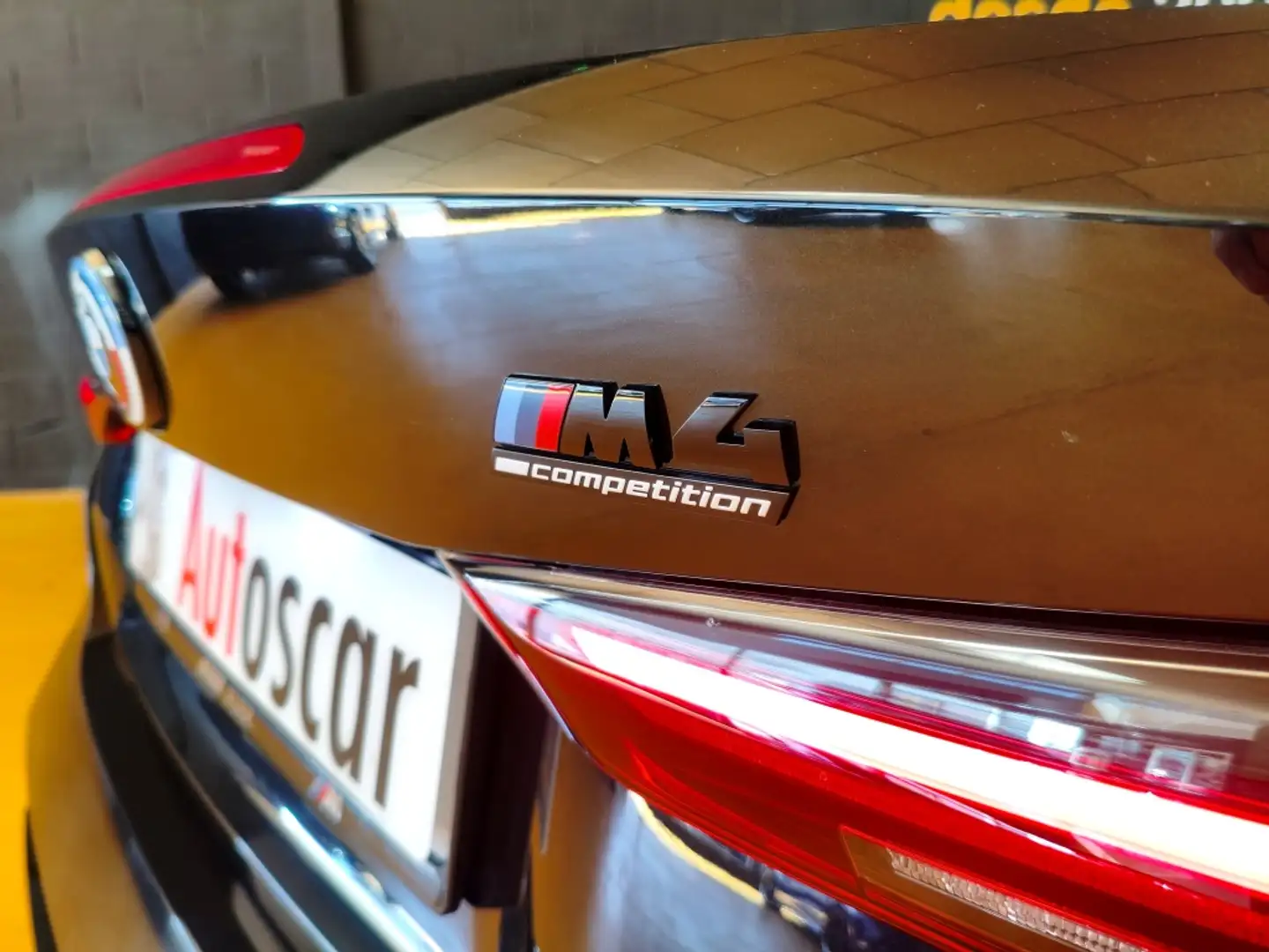 BMW M4 Cabrio Competition xDrive Negro - 2